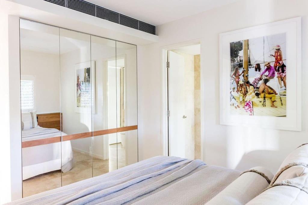 Hastings Park: Lavish Ocean Vista Luxury