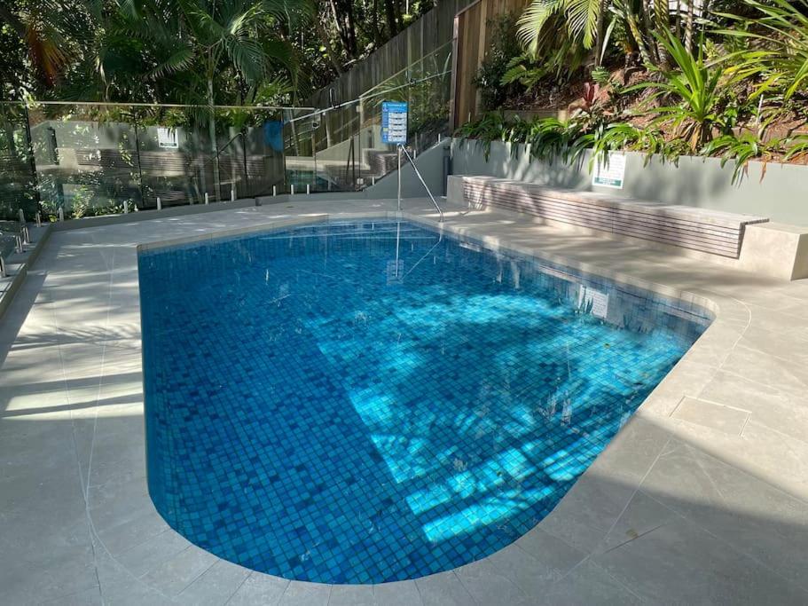 Hastings Park: Lavish Ocean Vista Luxury