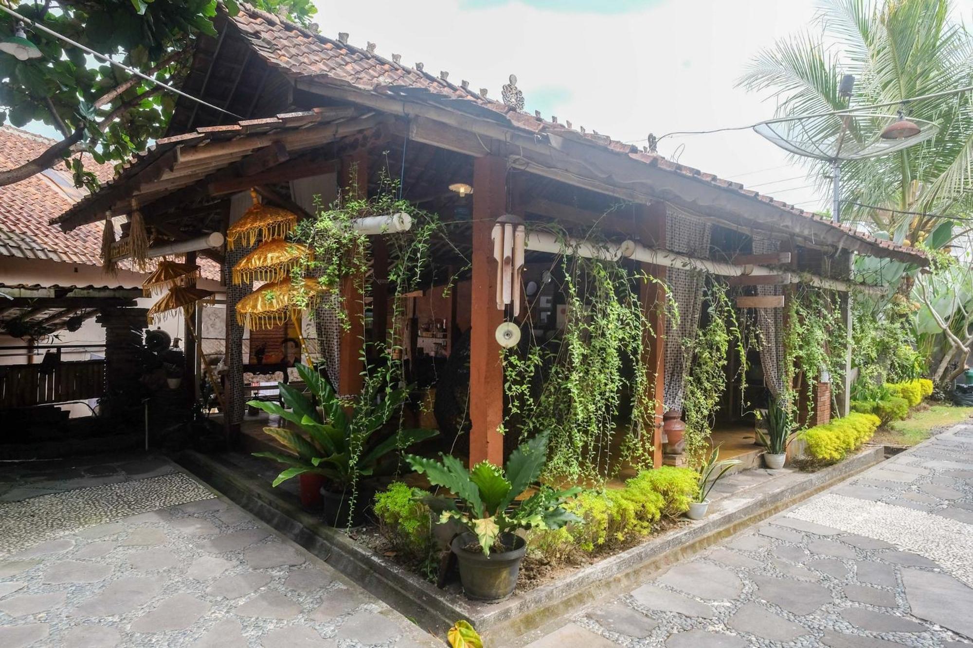 RedDoorz Syariah near Akmil Magelang, Magelang - 23
