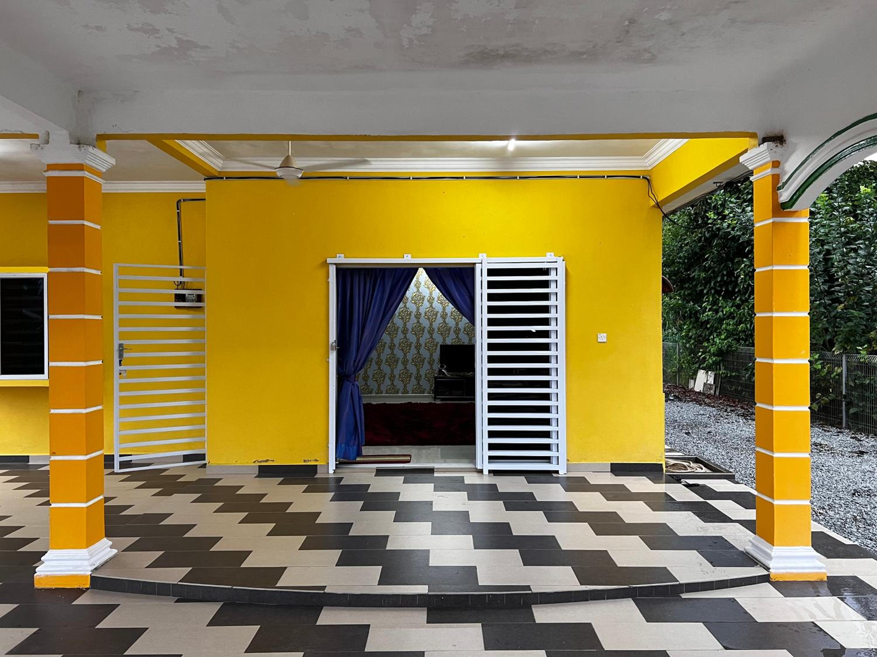 VINDRA HOMESTAY