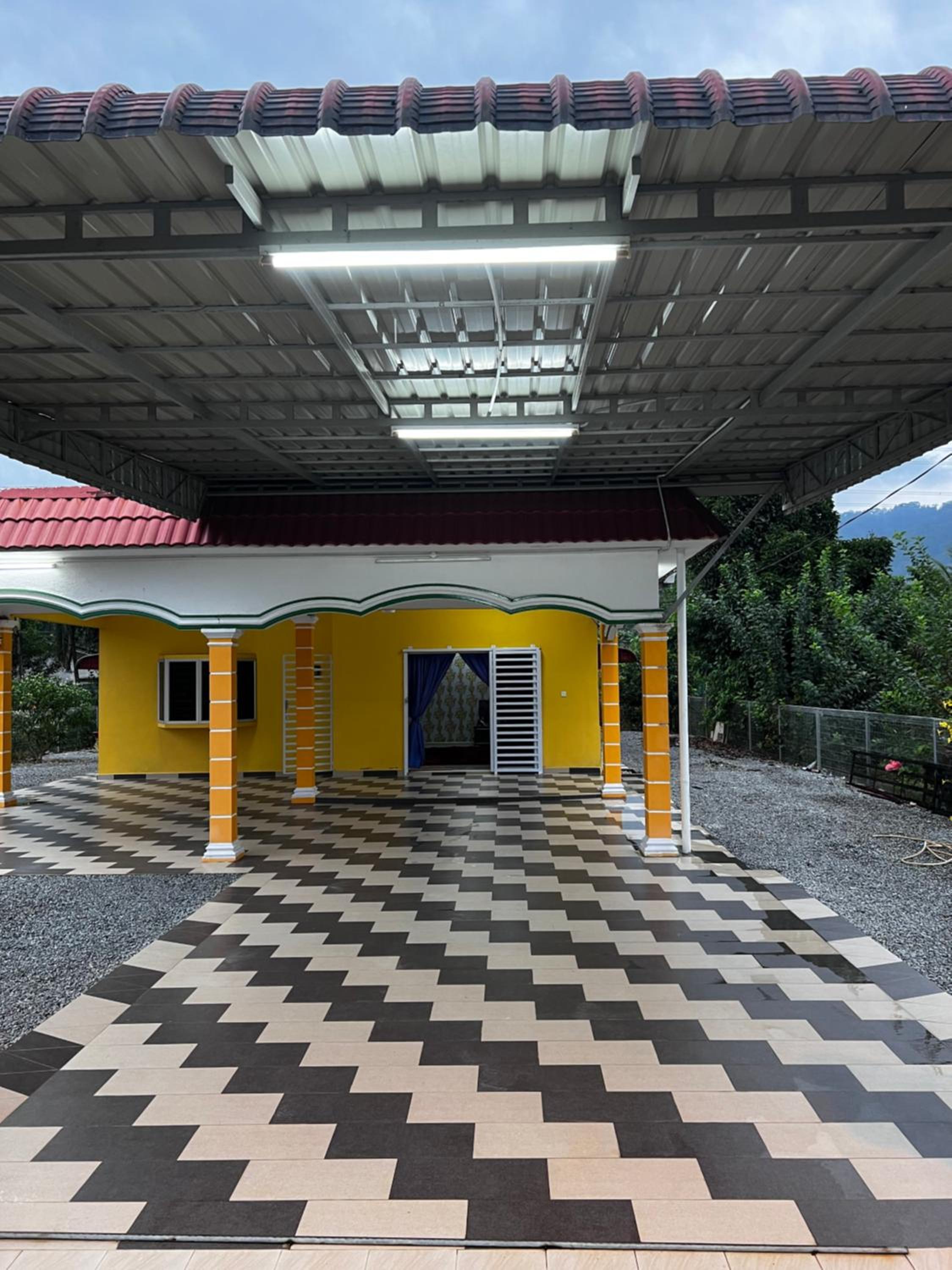 VINDRA HOMESTAY