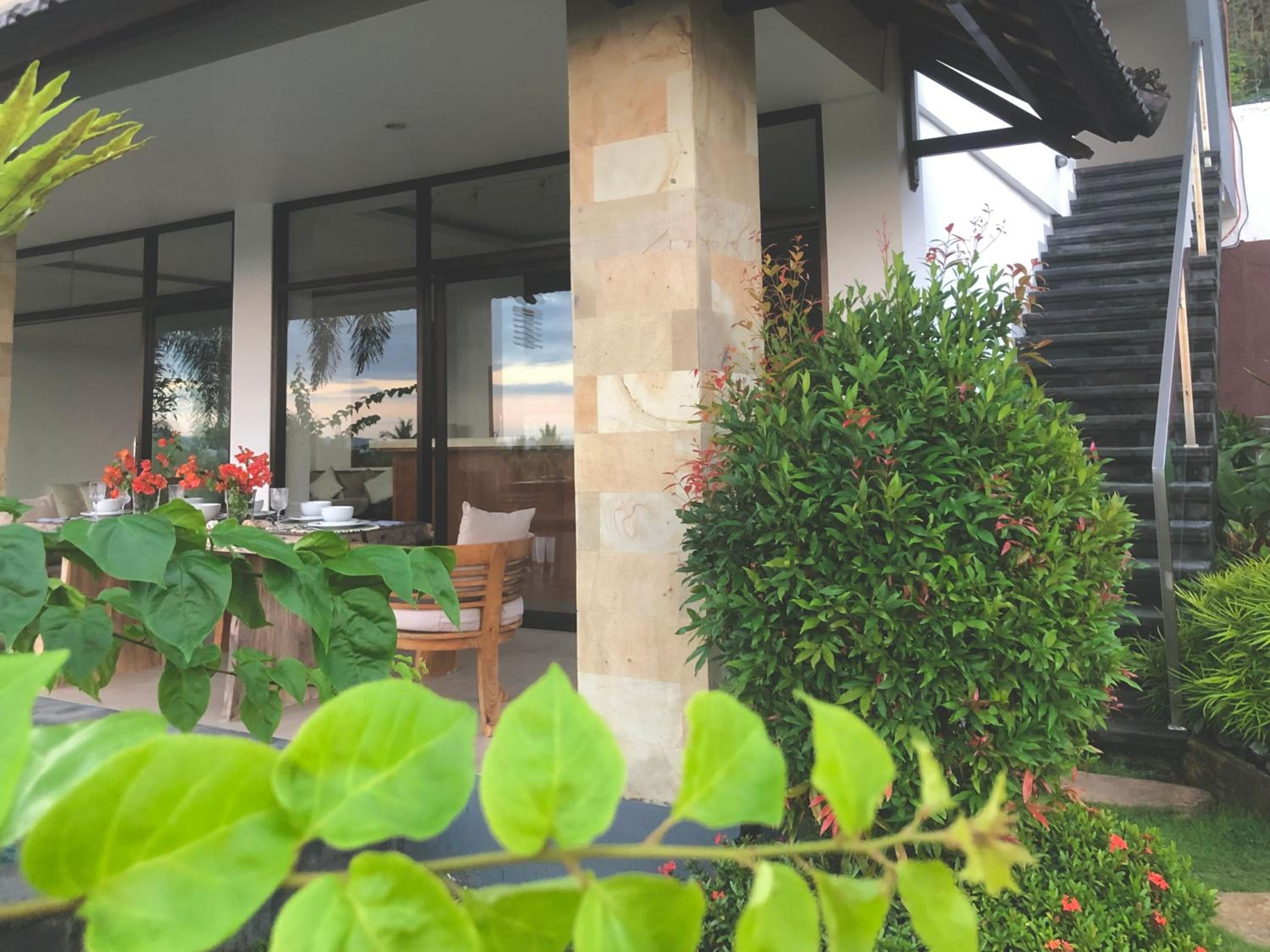 Maya Villa