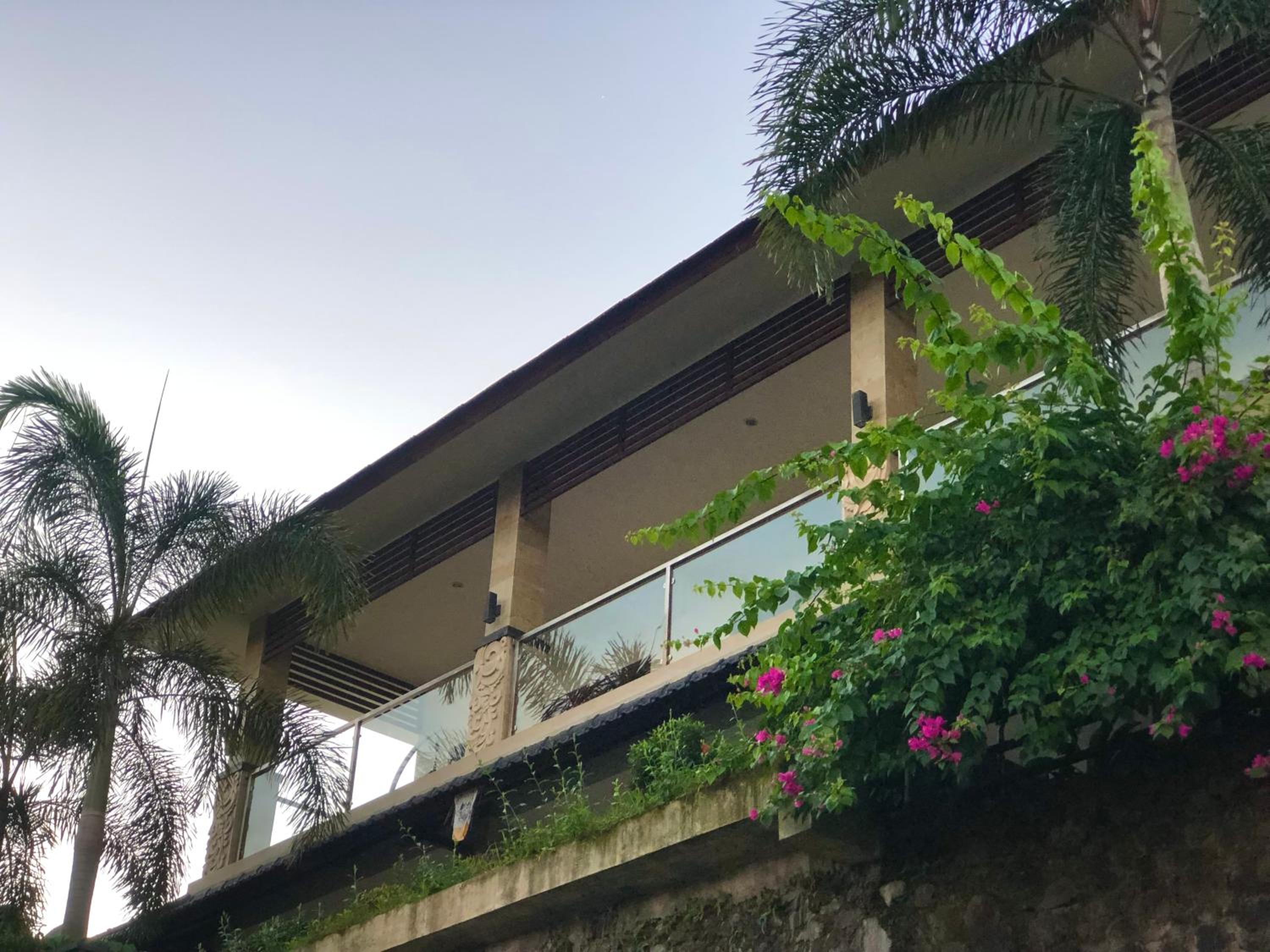 Maya Villa