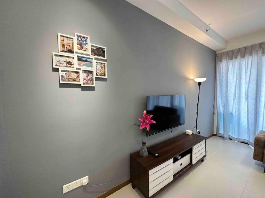 LM HomeyB 3BR Coastline Family Suite for 4-14 Pax with Nexflix & Coway Water Purifier photo 3