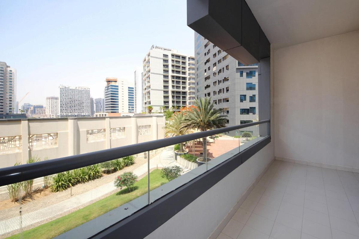 SHH - Spacious 2 Bedroom Apartment in Capital Bay Tower B, Business Bay