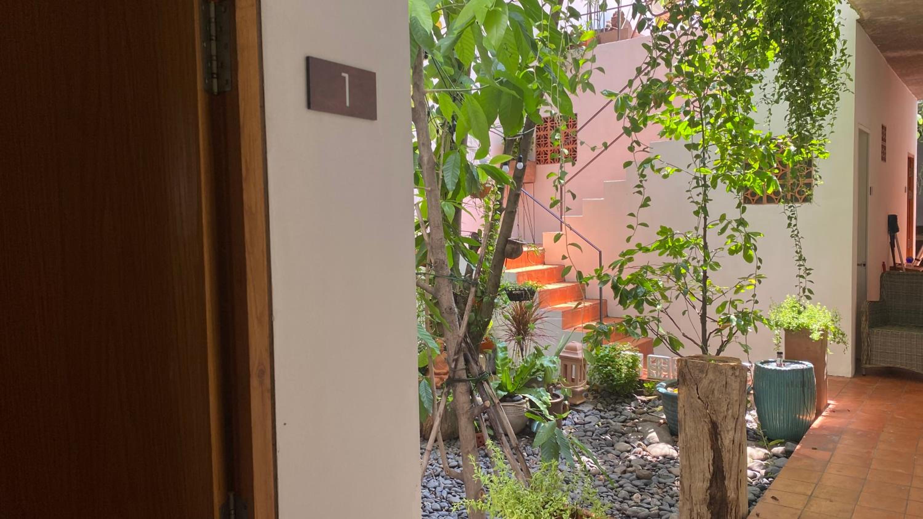 Notre Maison 8 Saigon close Landmark 81 building