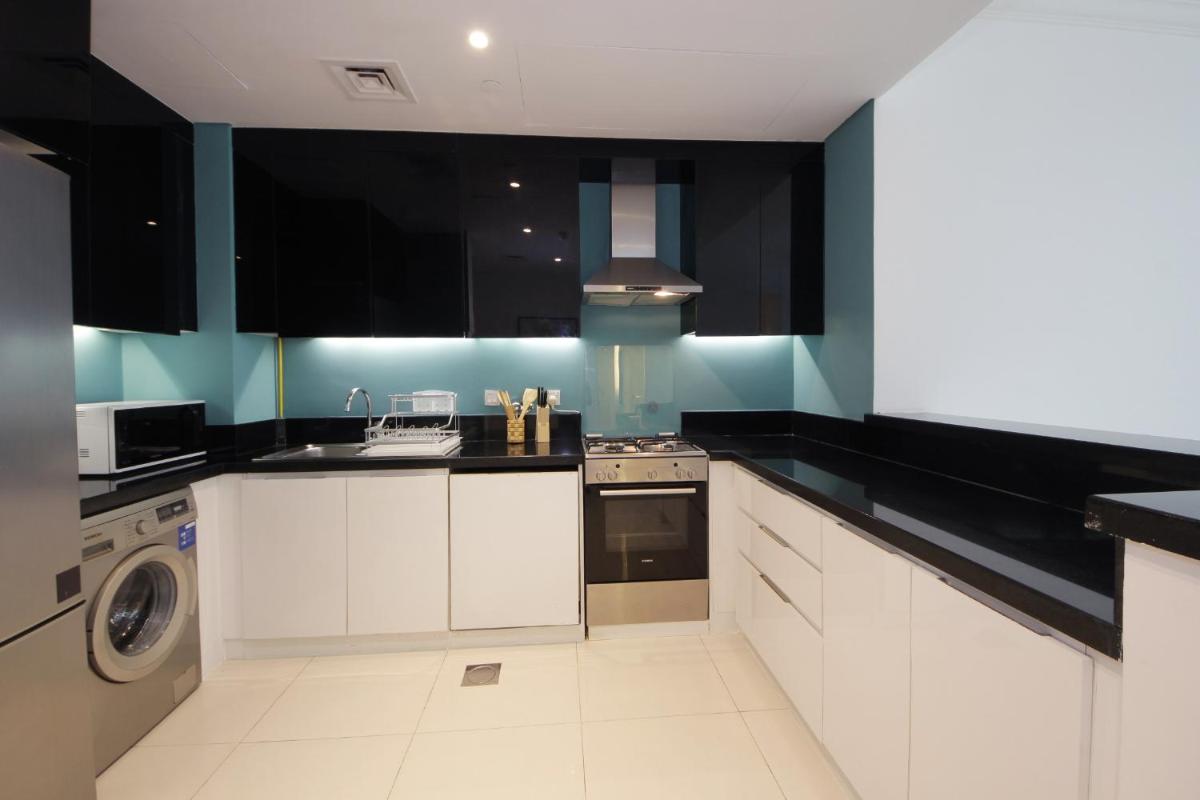 SHH - Spacious 2 Bedroom Apartment in Capital Bay Tower B, Business Bay