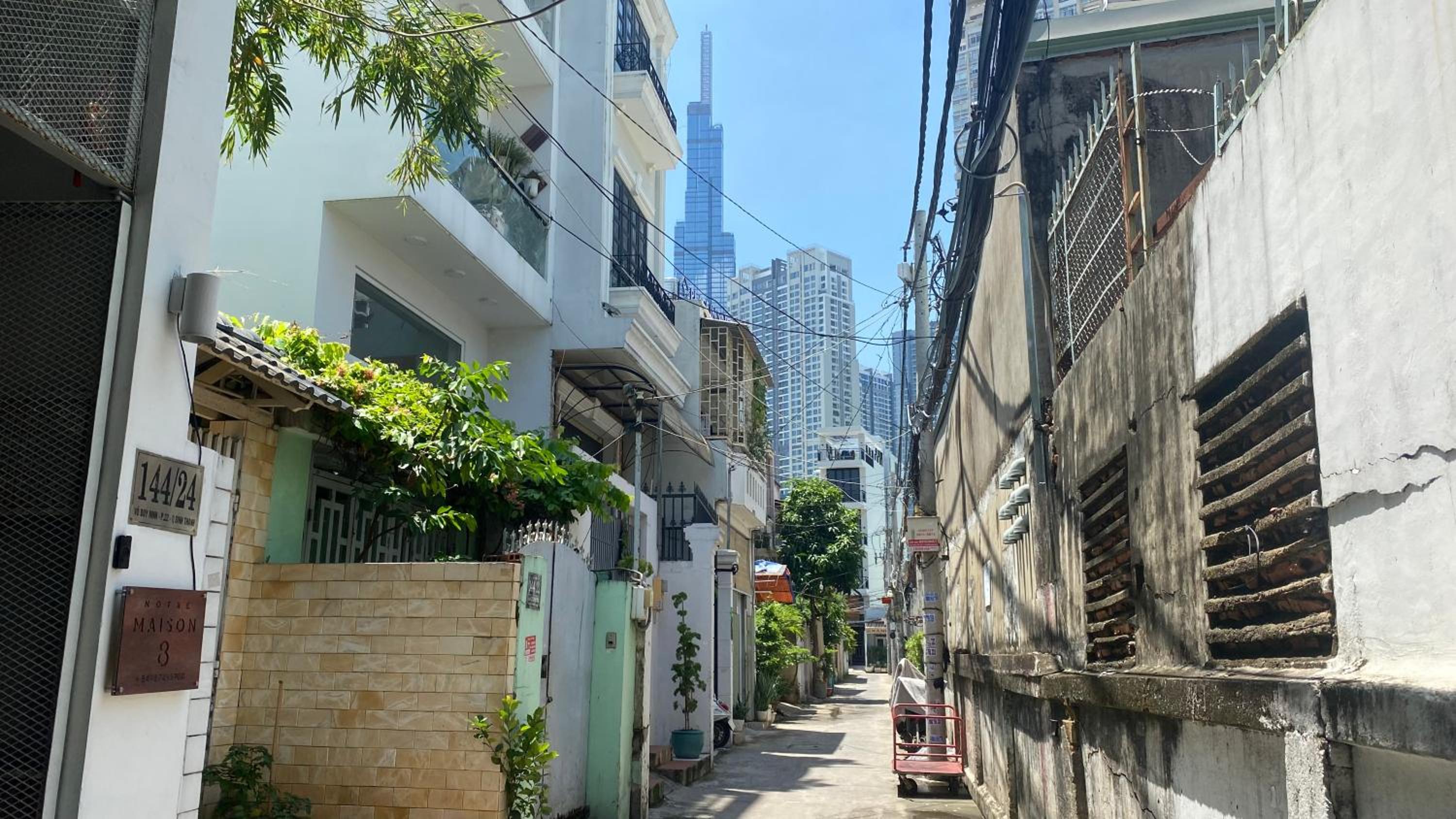 Notre Maison 8 Saigon close Landmark 81 building