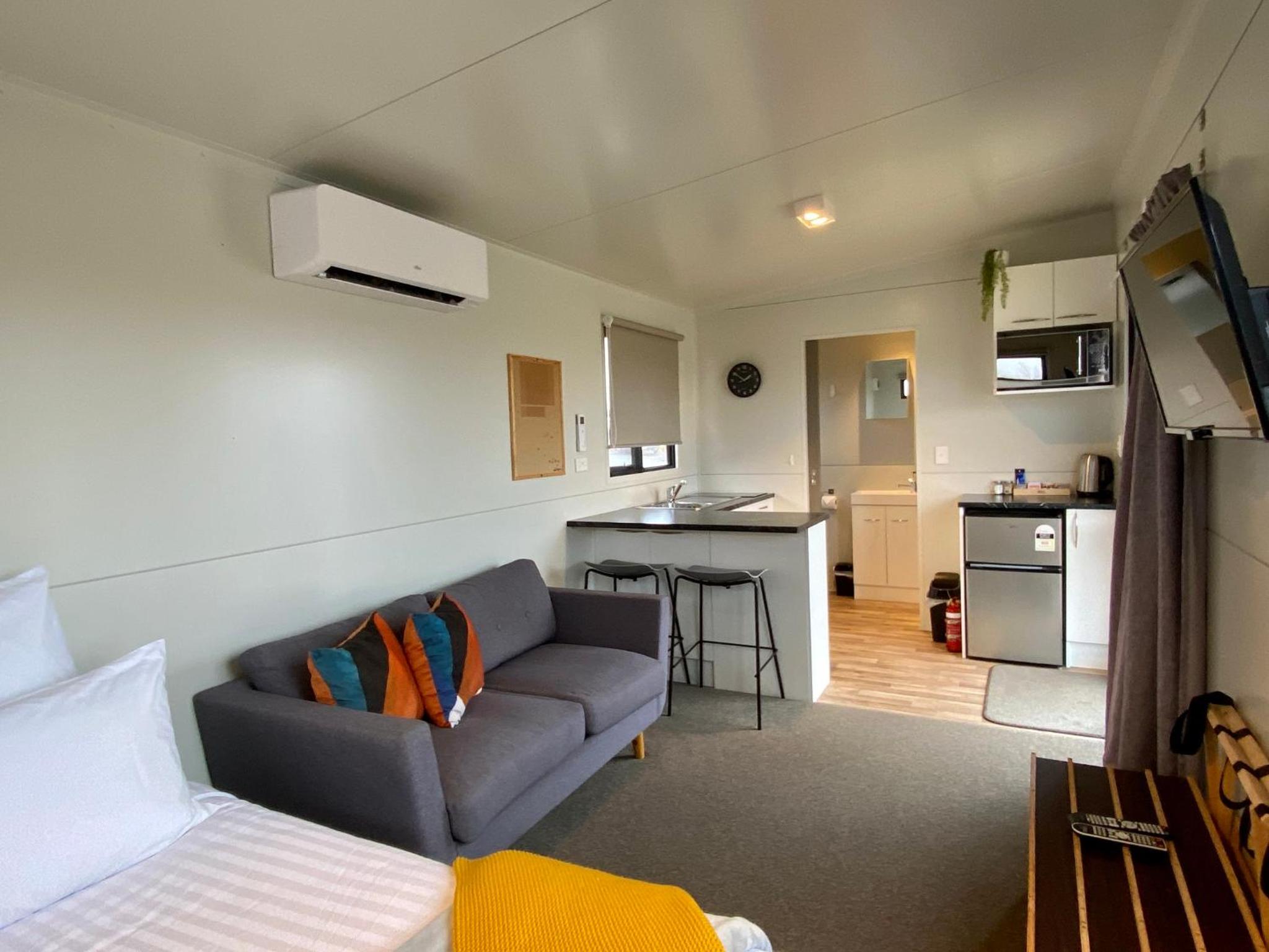 Stunted Totara, Unit 3 view 3