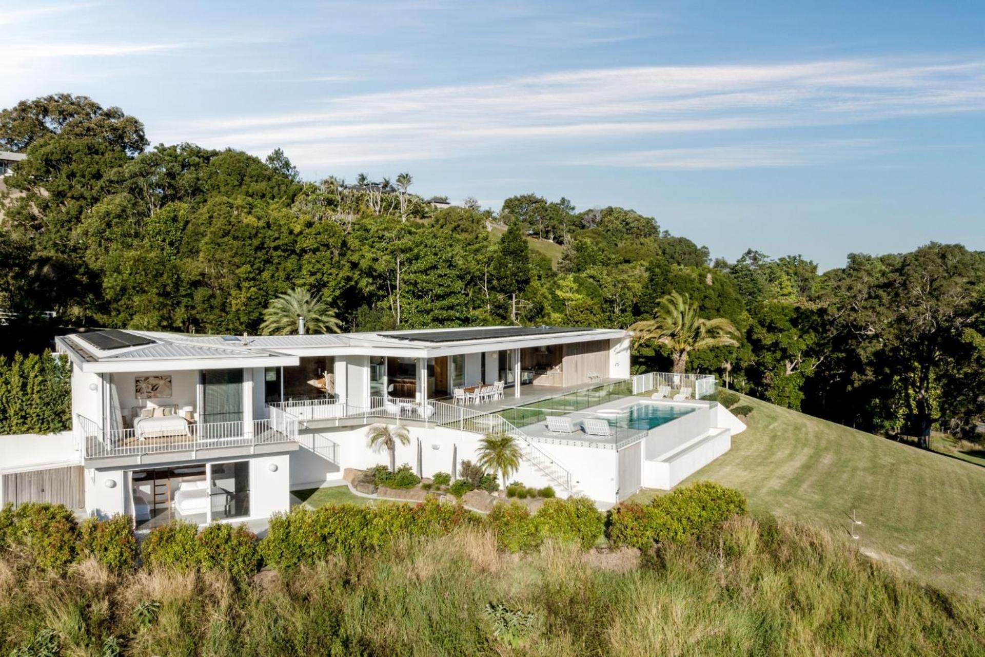 Las Palmas - luxury hinterland estate with pool