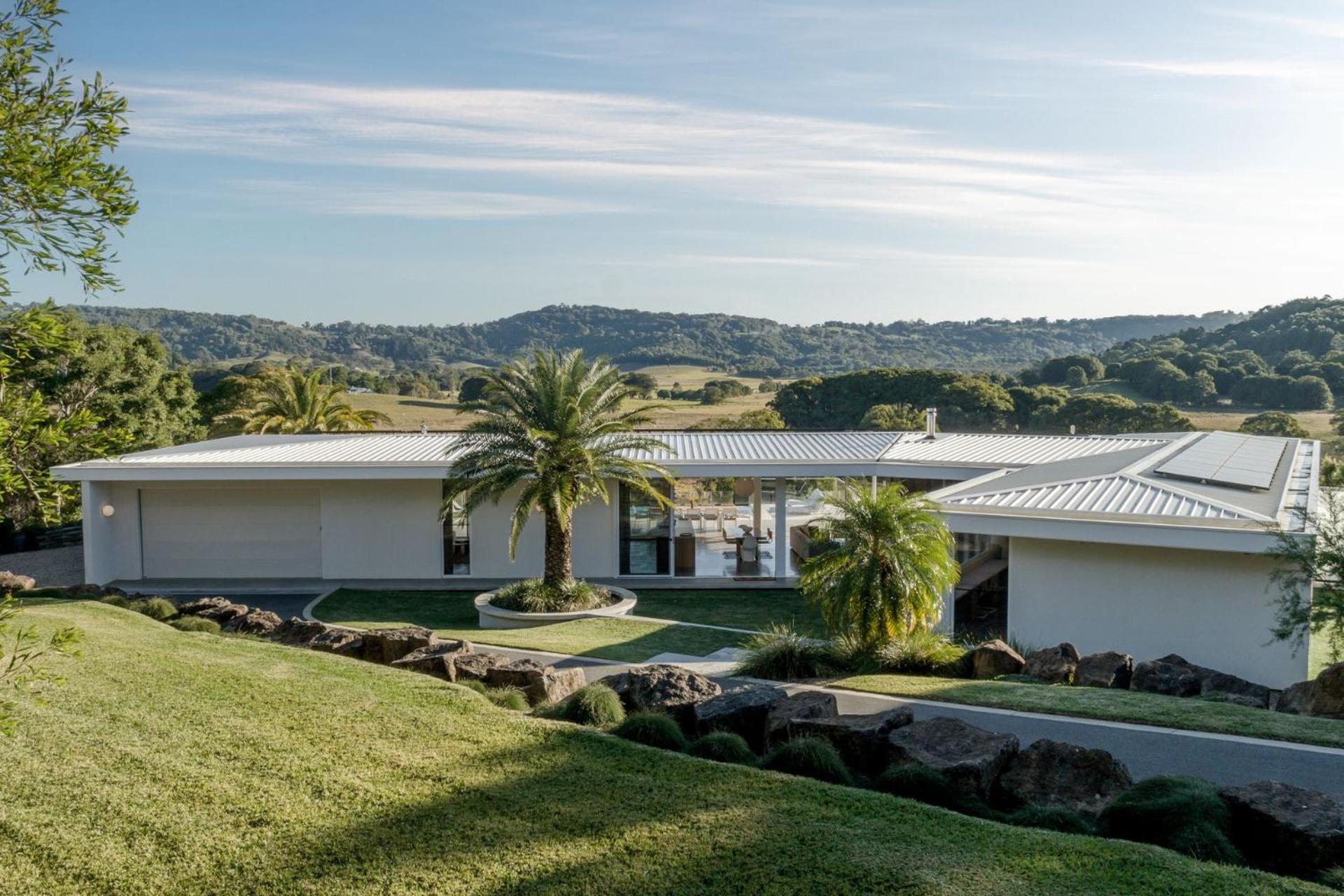 Las Palmas - luxury hinterland estate with pool