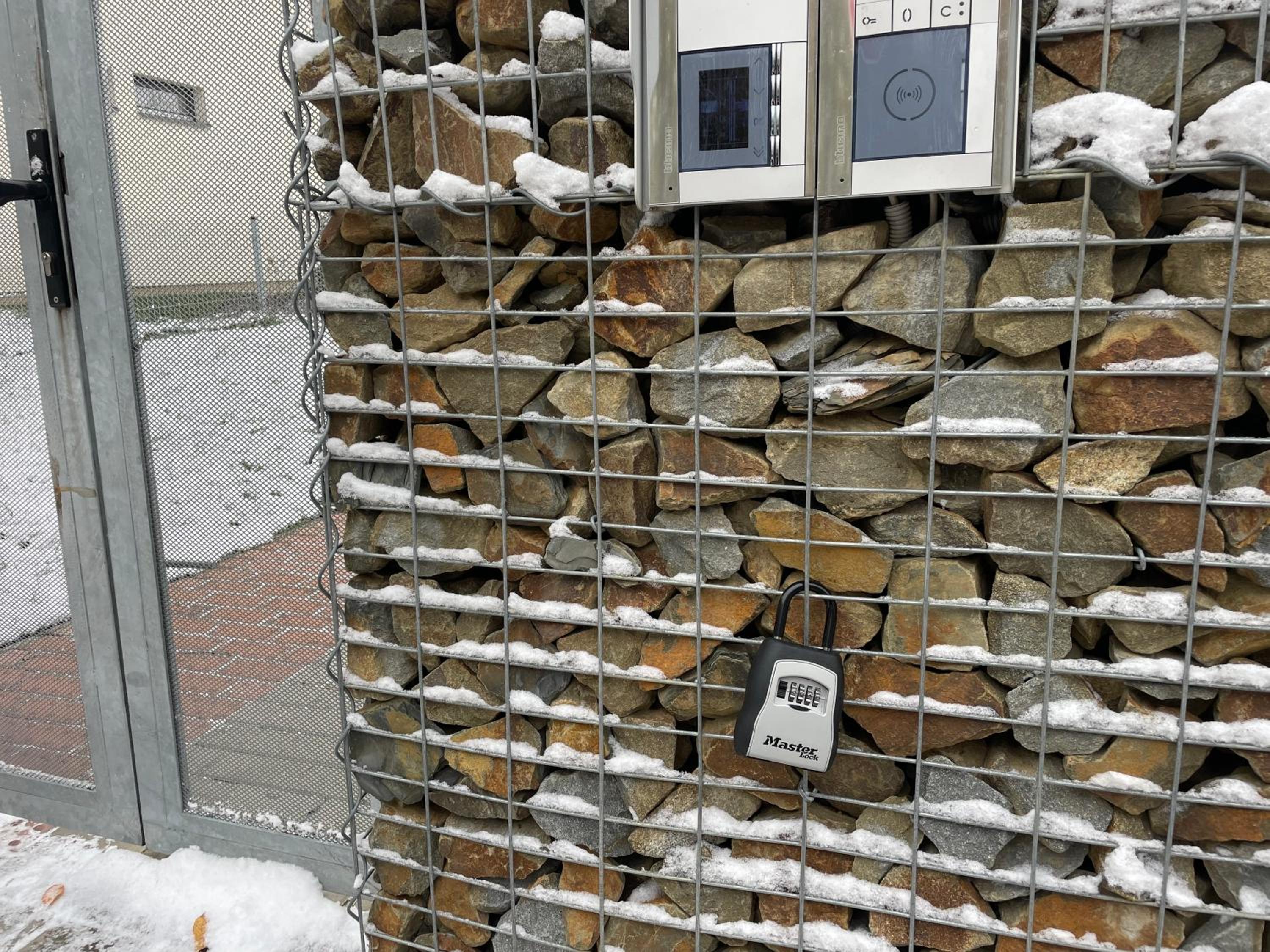 Photo 19