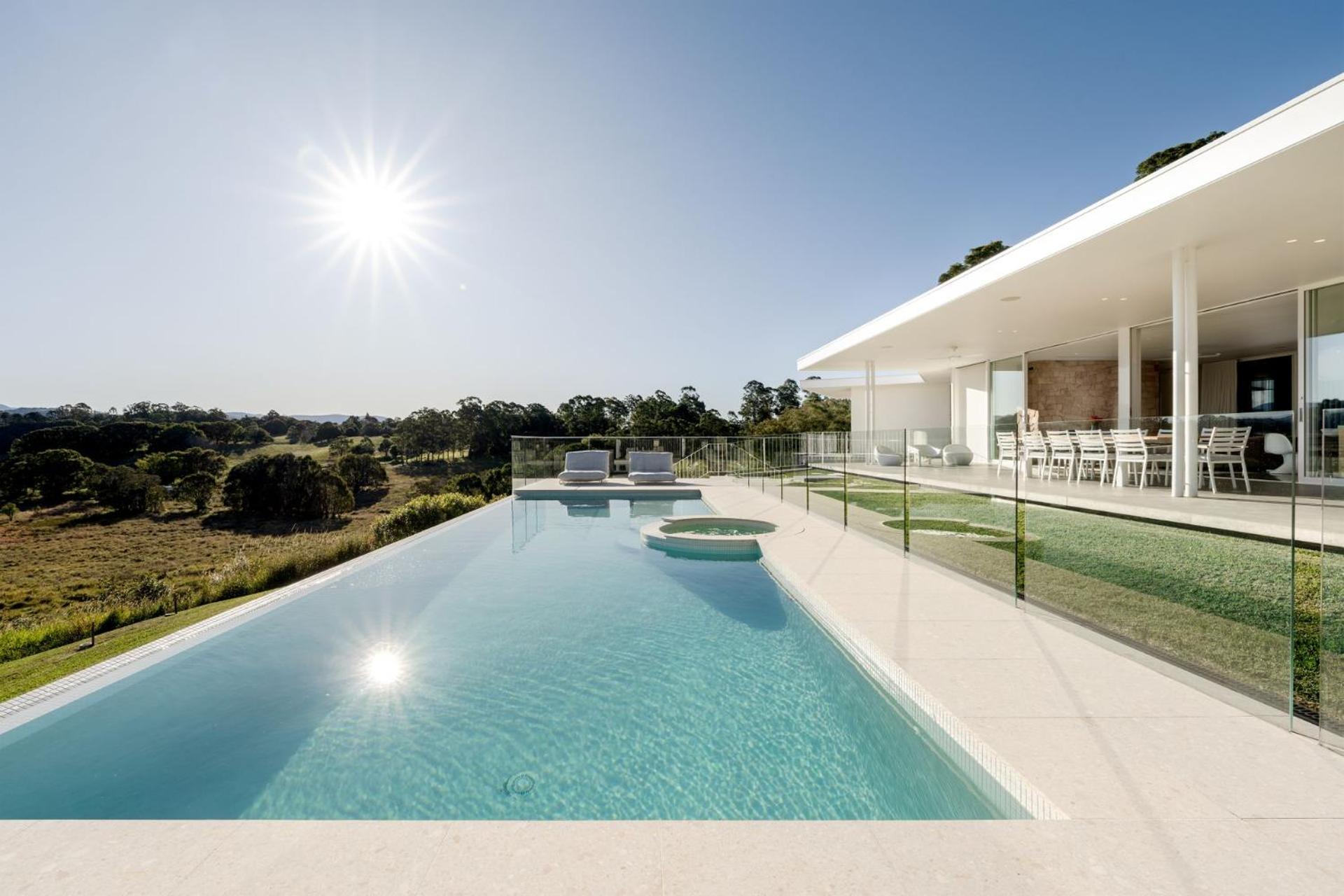 Las Palmas - luxury hinterland estate with pool
