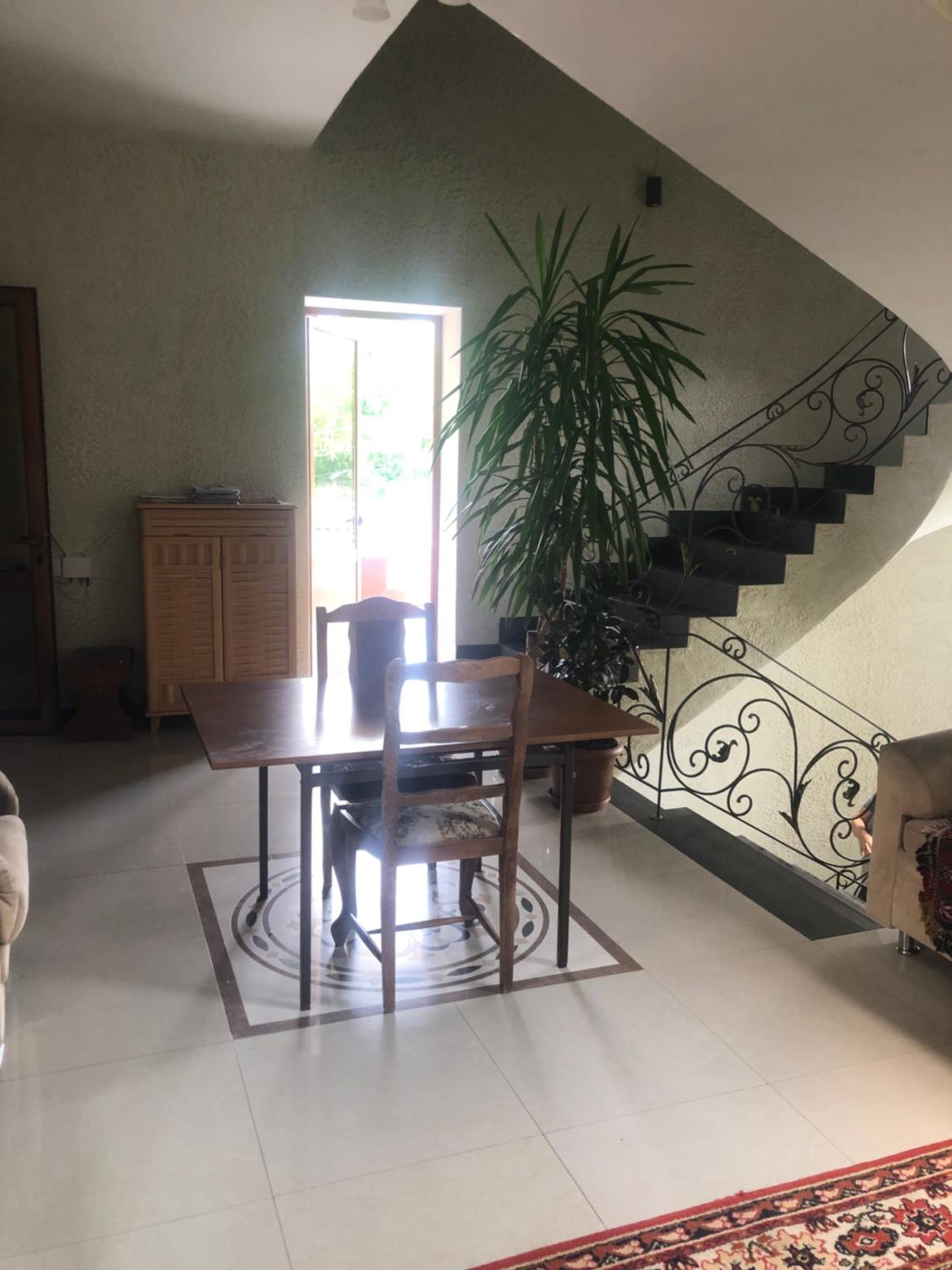Chez Yvette