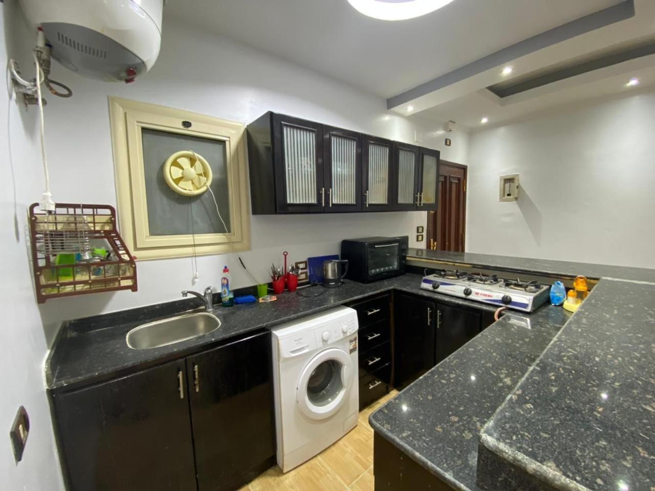 Amwaj Compound