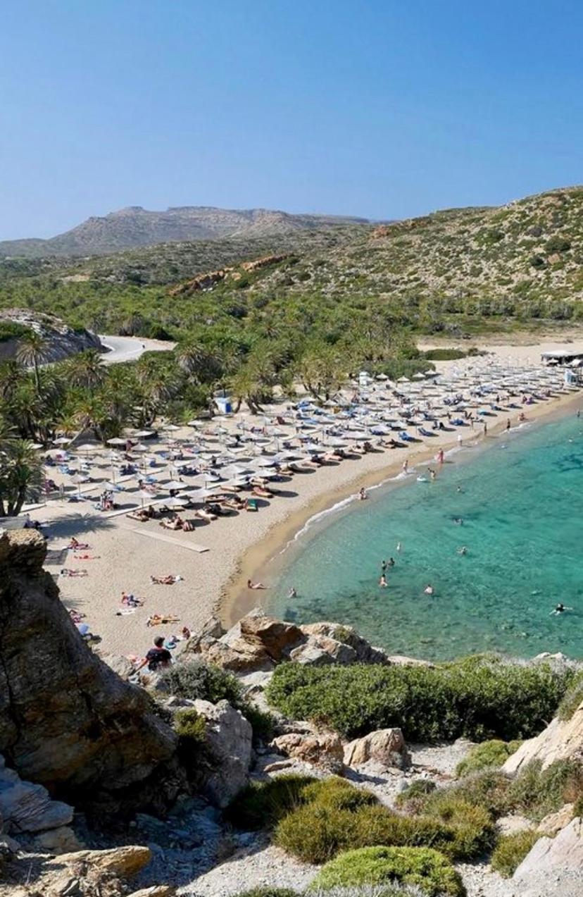Manolis House