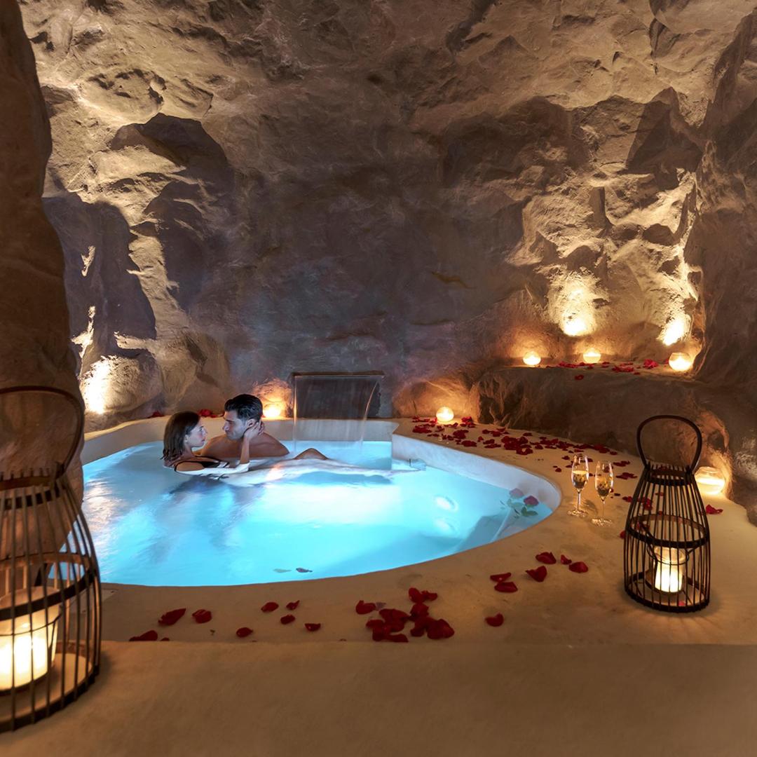 North Santorini - A Luxury Spa Hotel