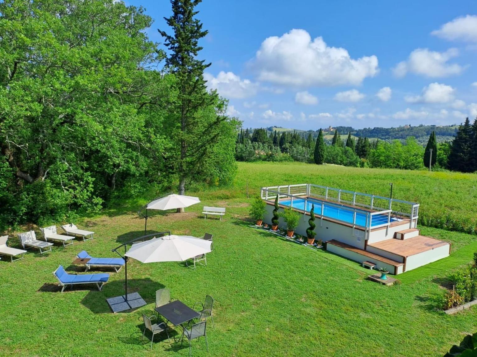 Liberty Villa with private garden and pool by VacaVilla view 3