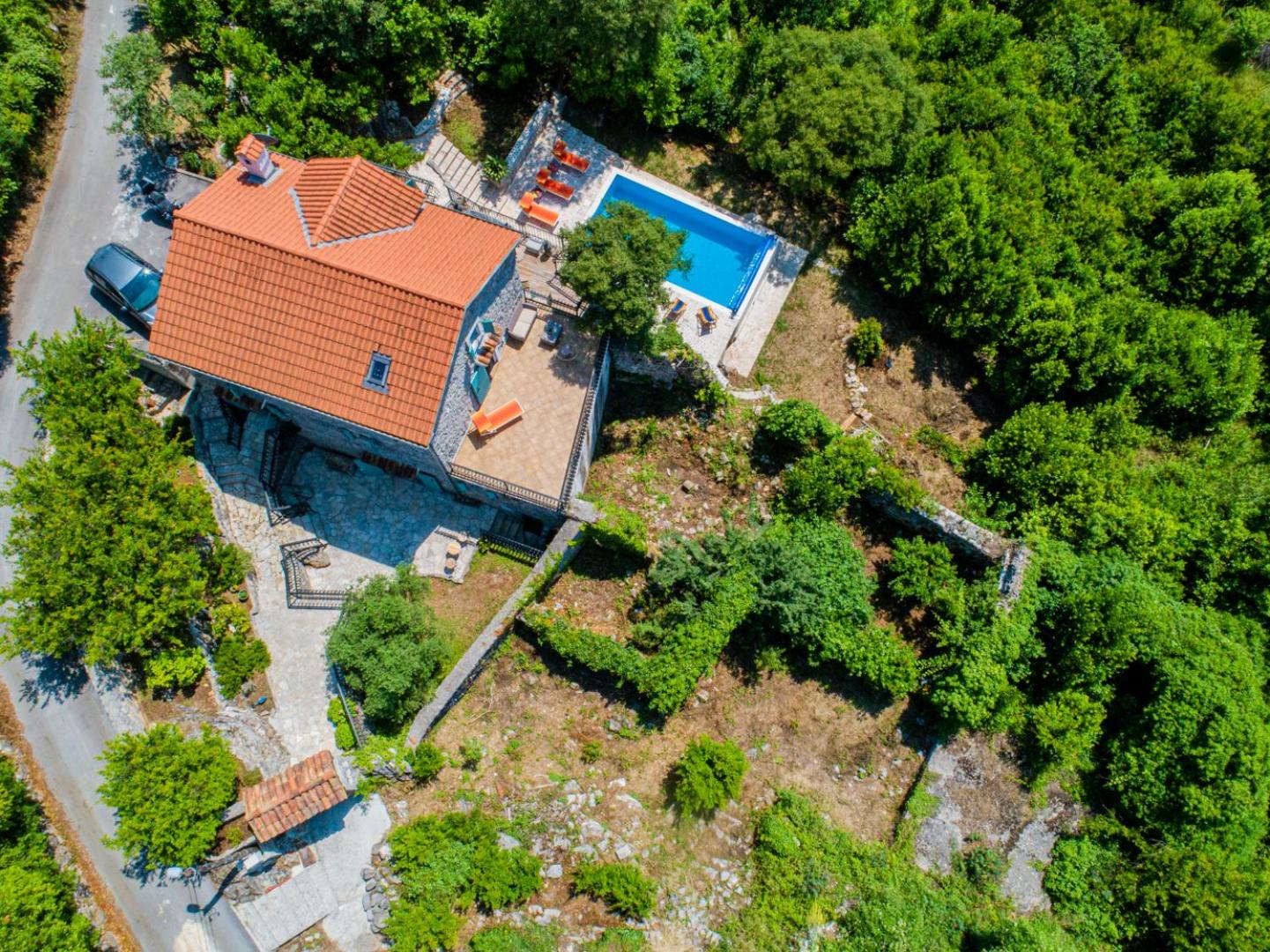Villa Toscana with a pool