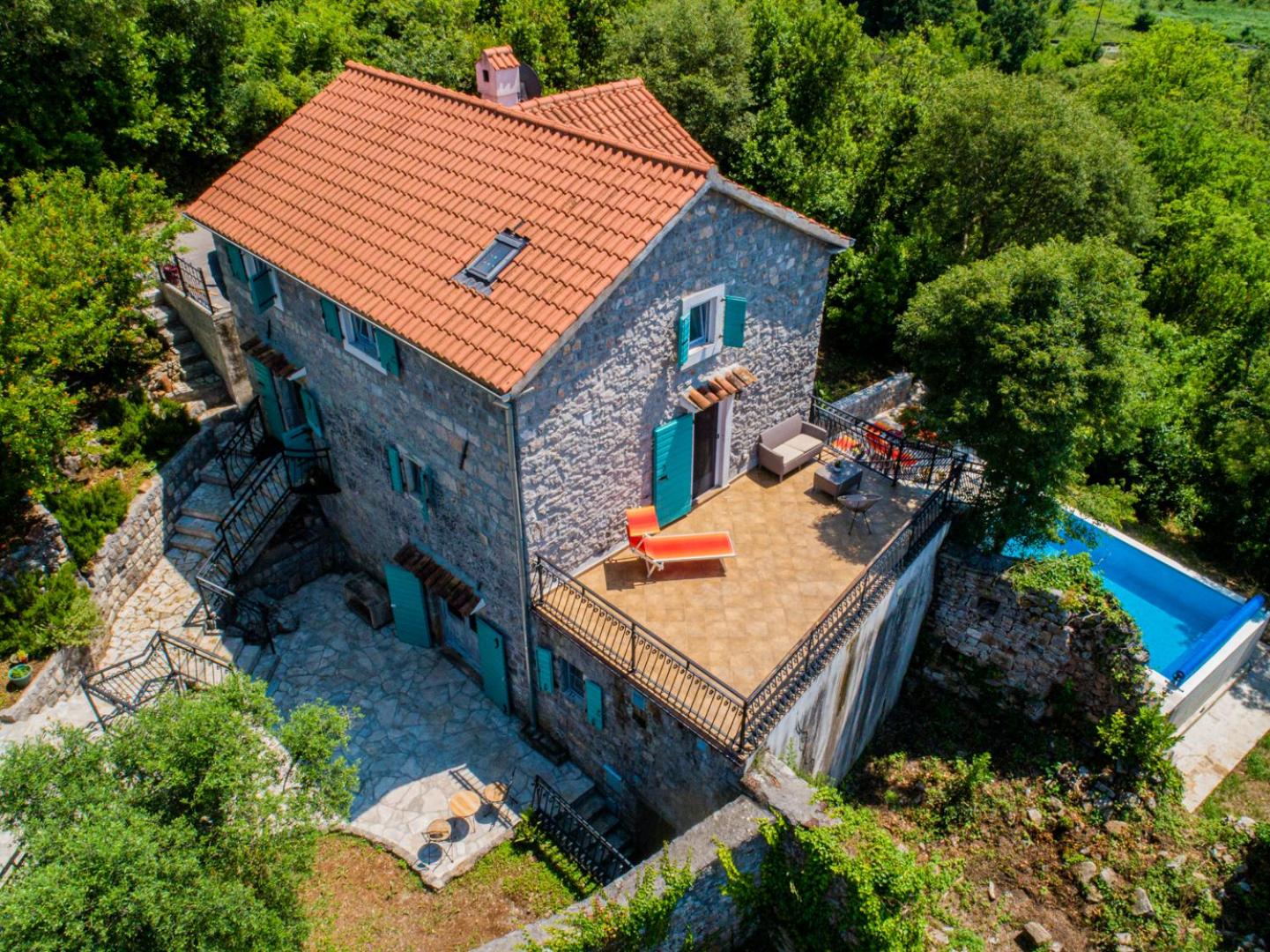 Villa Toscana with a pool