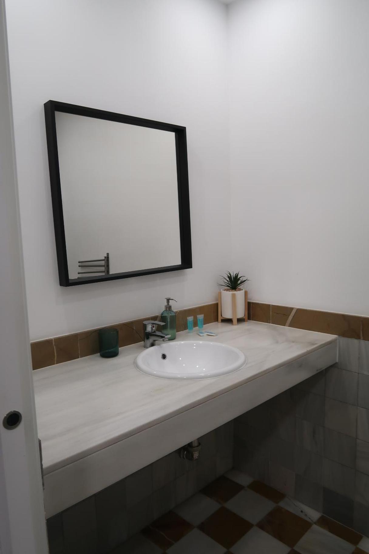 J & E Málaga Center Apartamentos