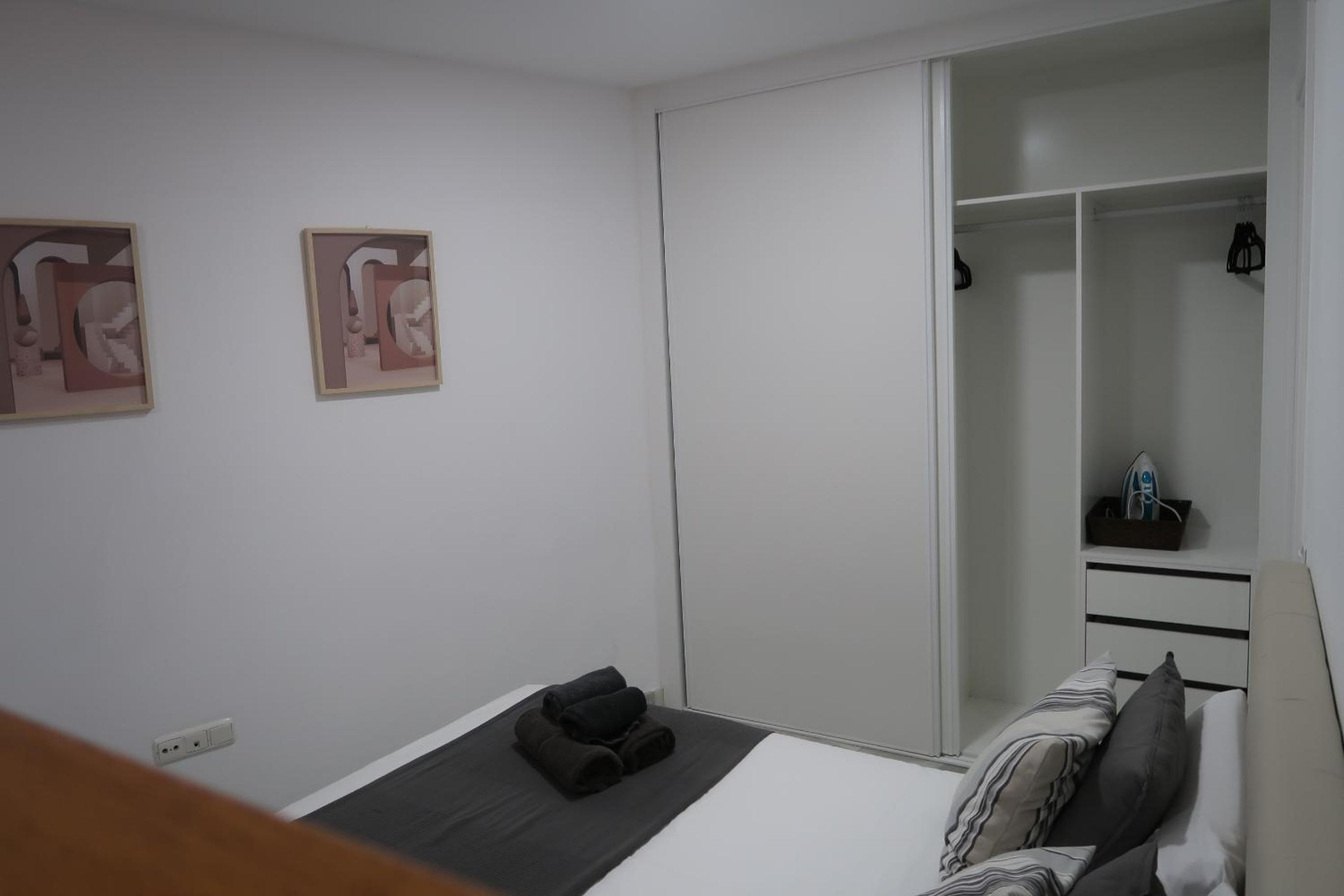 J & E Málaga Center Apartamentos