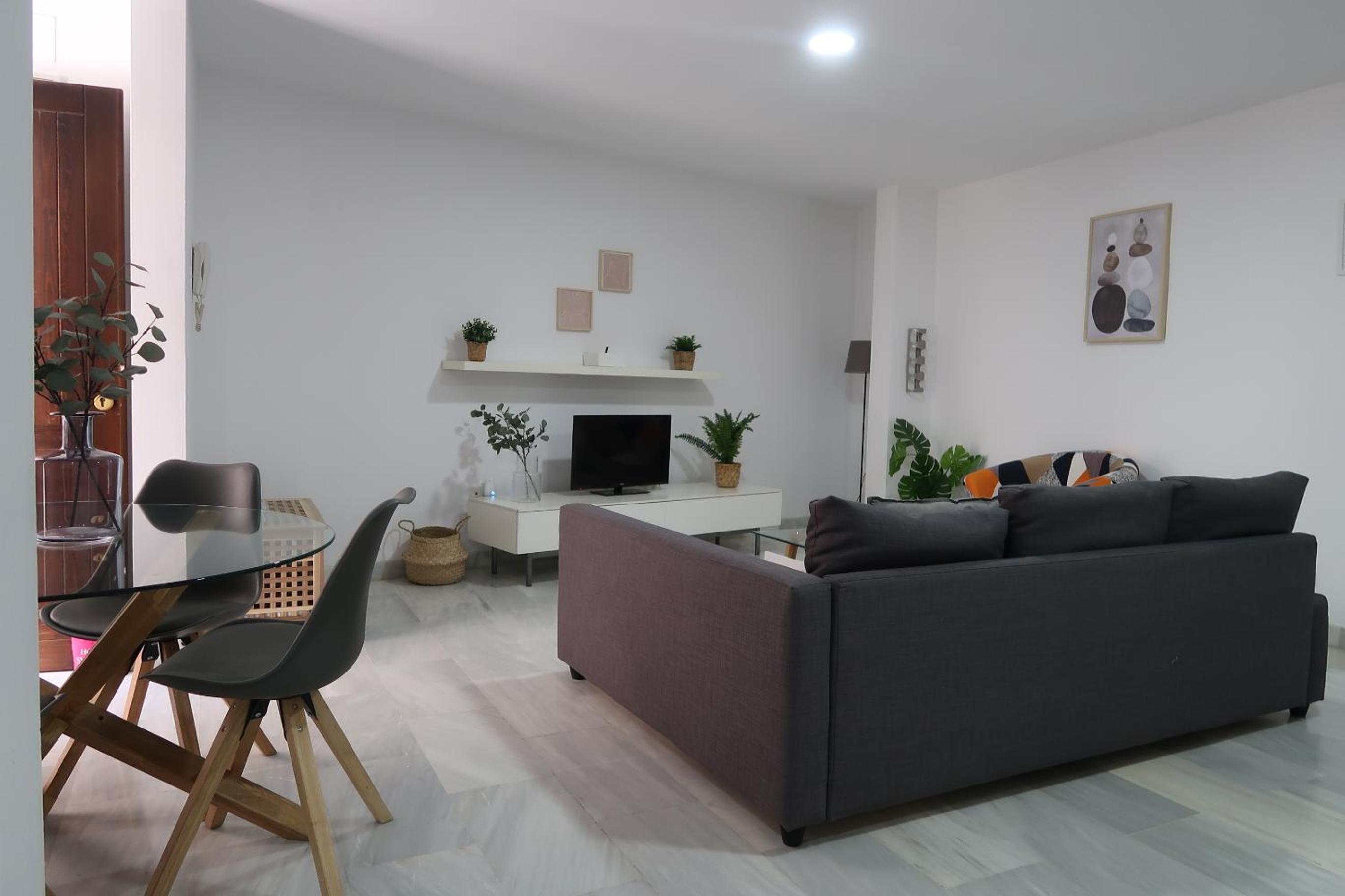 J & E Málaga Center Apartamentos