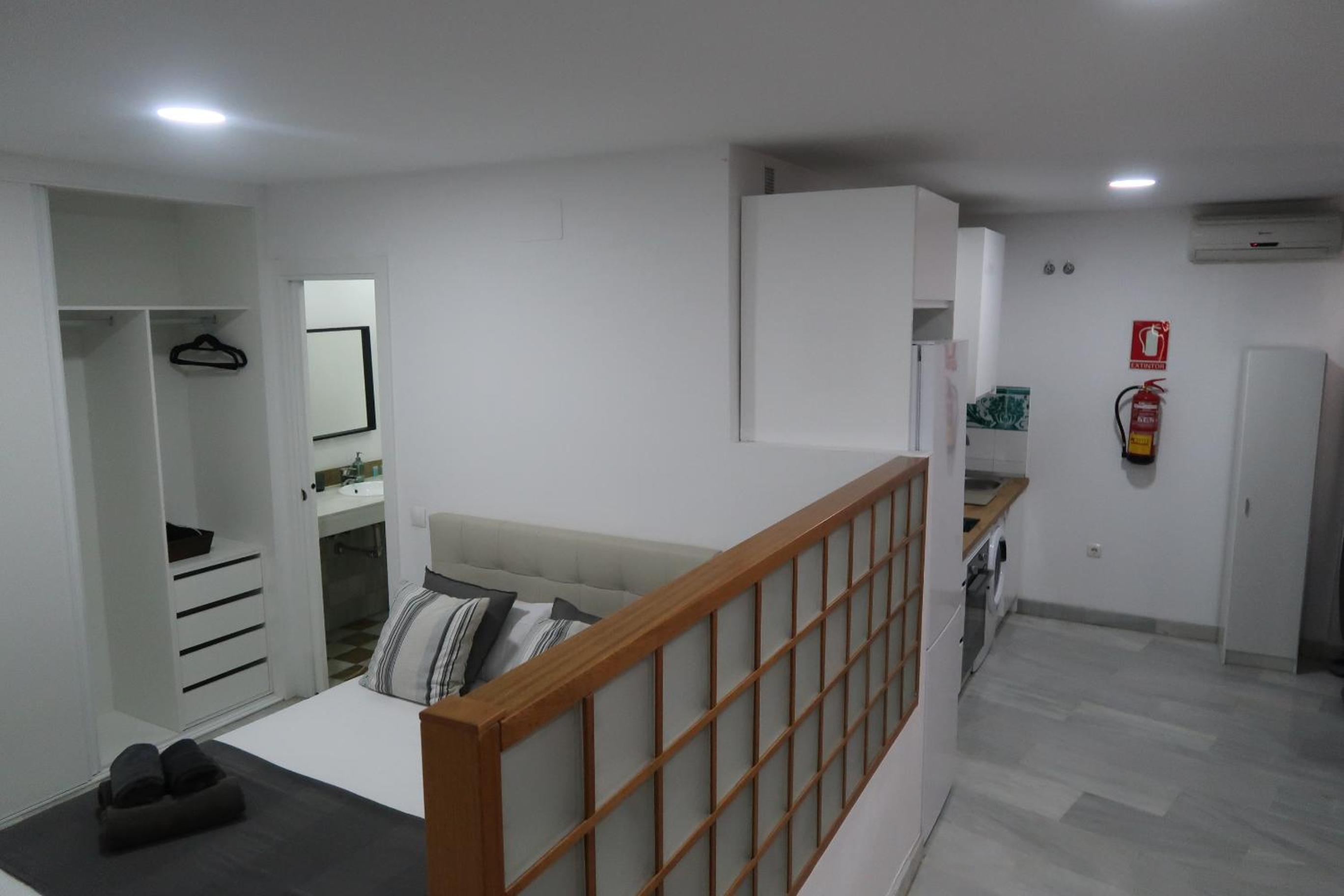 J & E Málaga Center Apartamentos