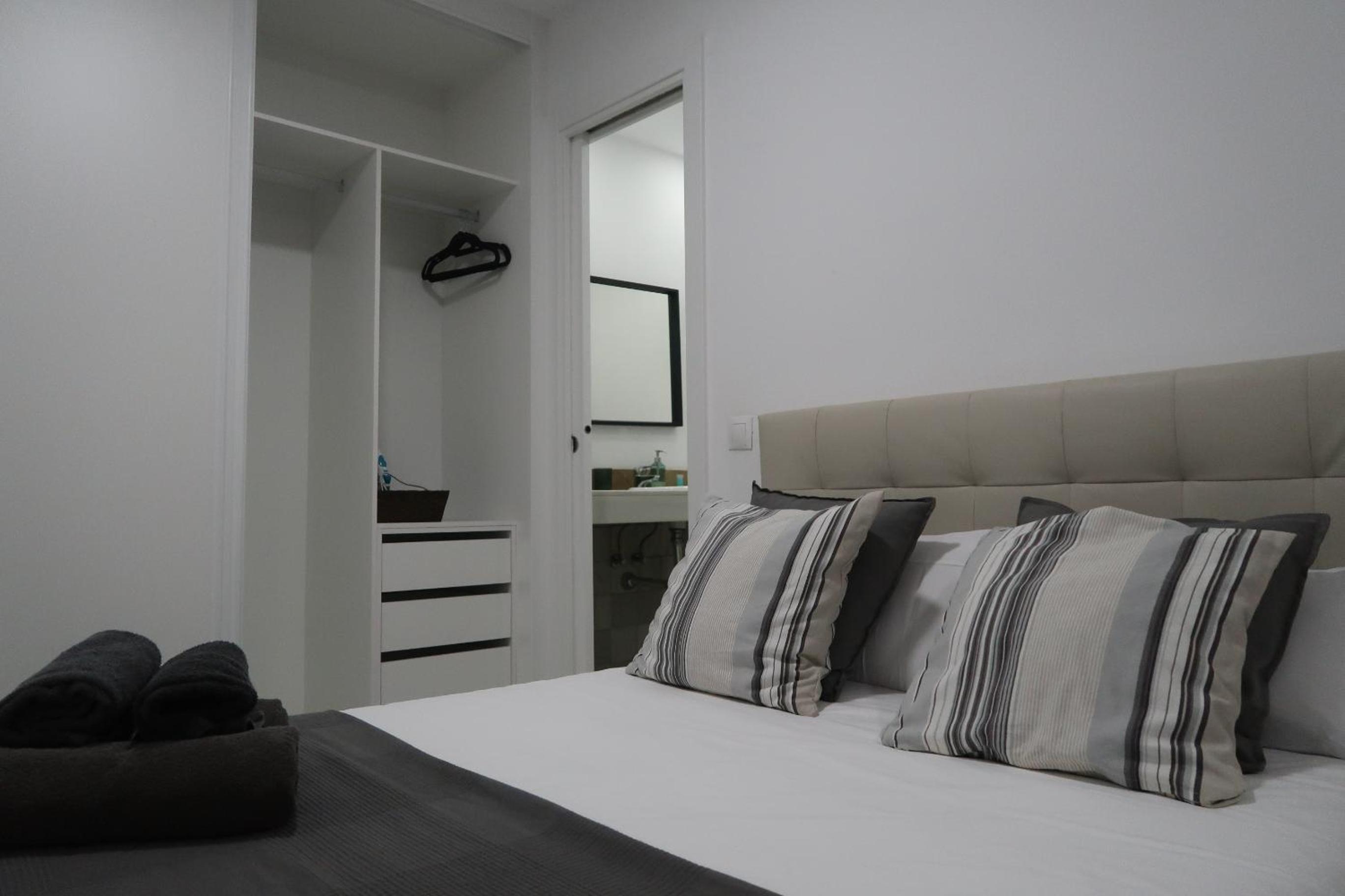 J & E Málaga Center Apartamentos