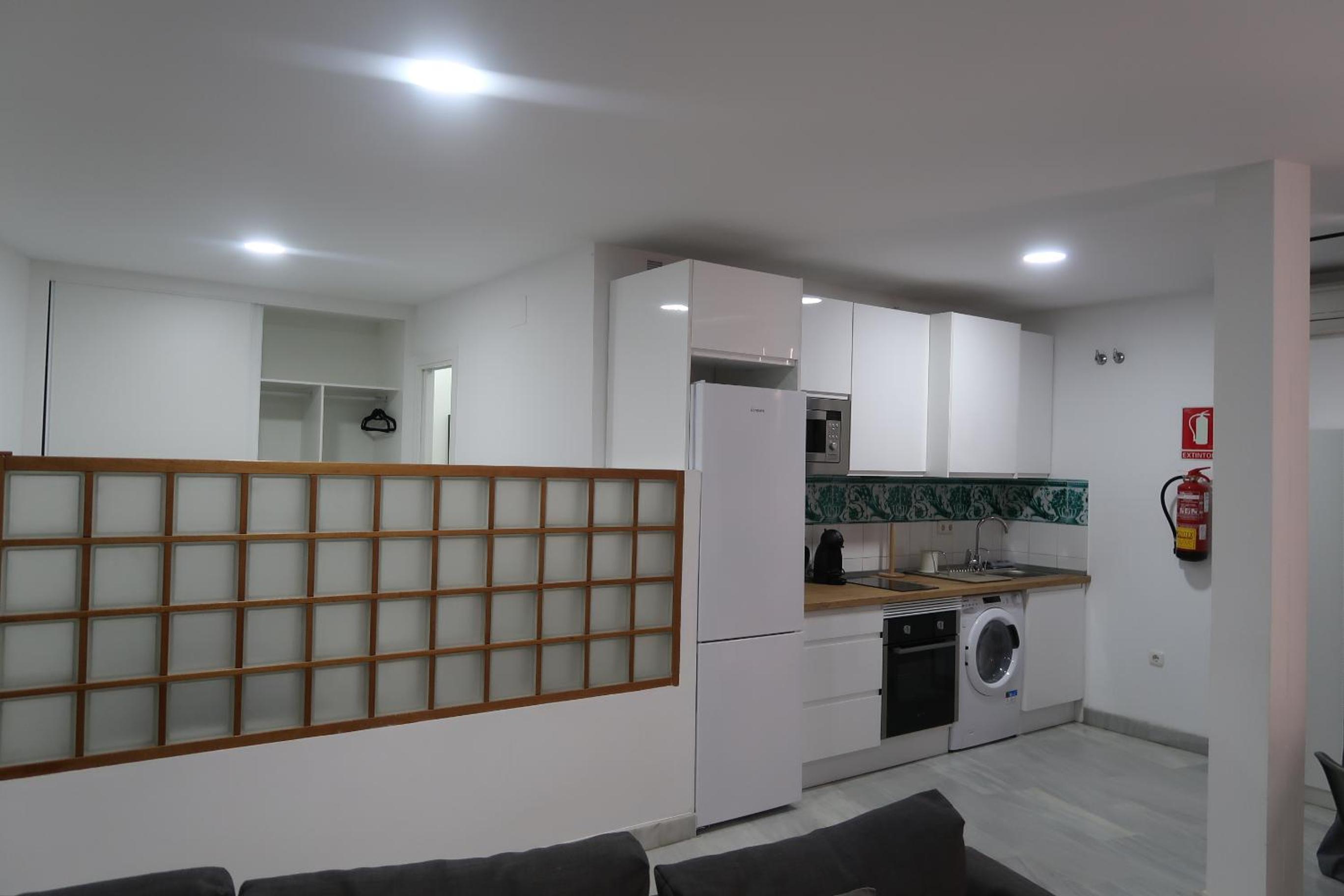 J & E Málaga Center Apartamentos