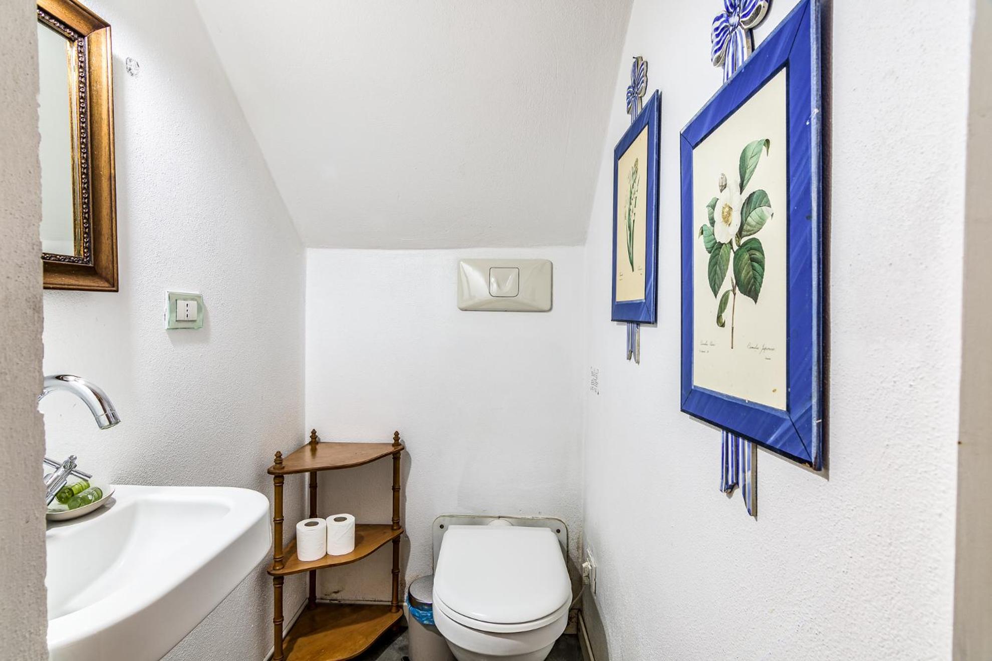 Sarpi Apartment