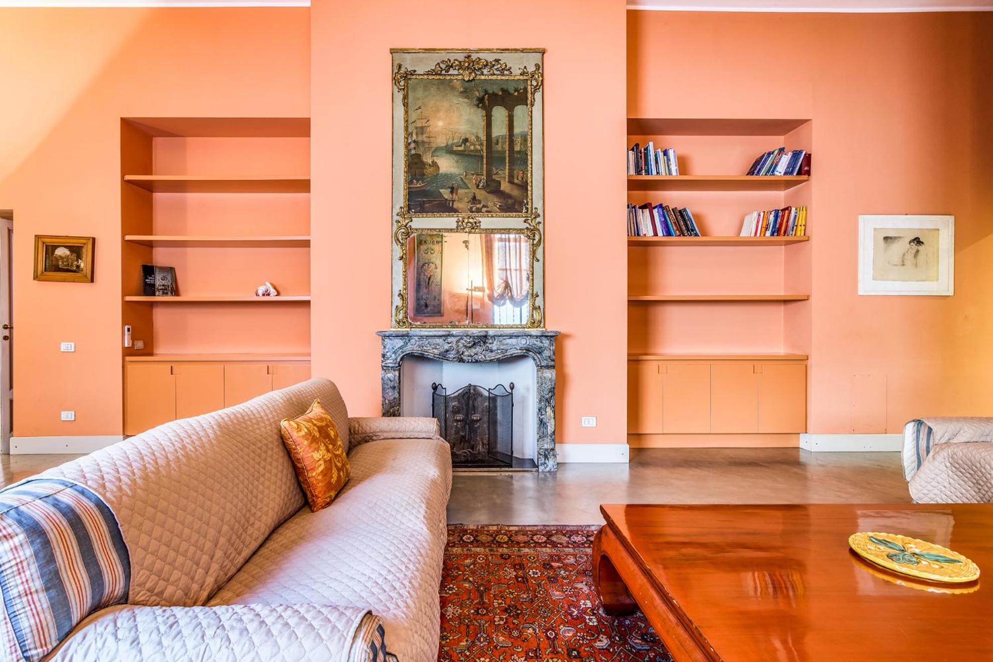 Sarpi Apartment