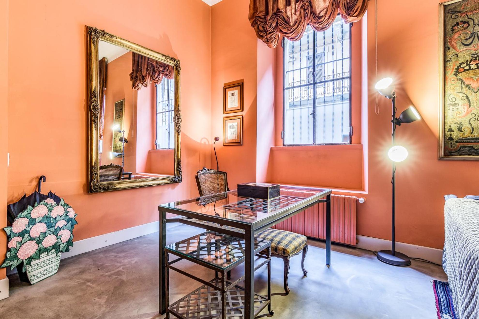 Sarpi Apartment