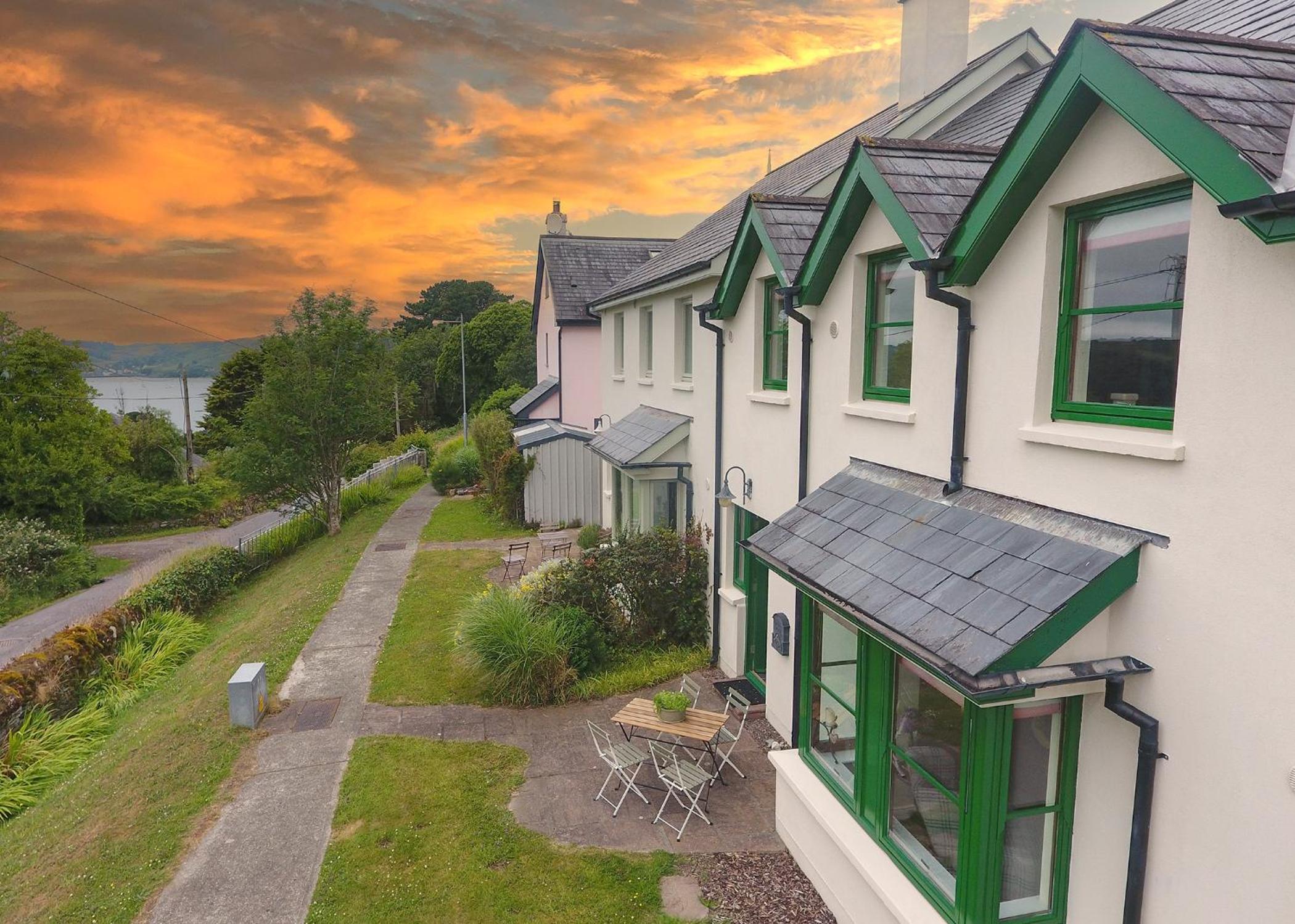 Glandore mews situated in the picturesque village of Glandore view 4