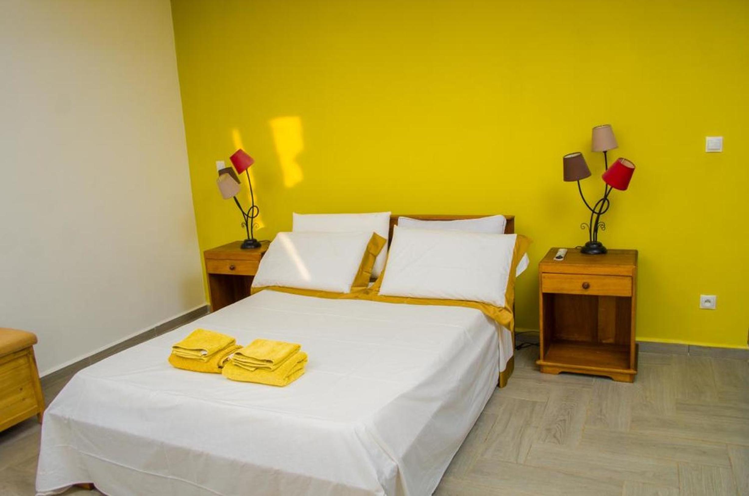Room in Villa - Comfortable and welcoming Suite with terrace overlooking the lake, photo 15