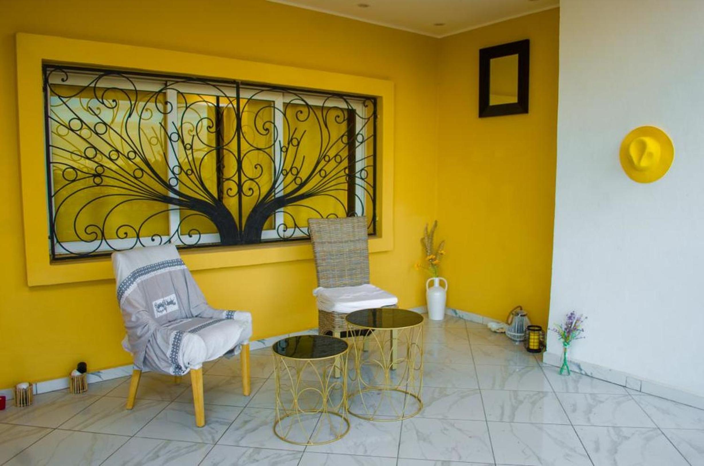 Room in Villa - Comfortable and welcoming Suite with terrace overlooking the lake