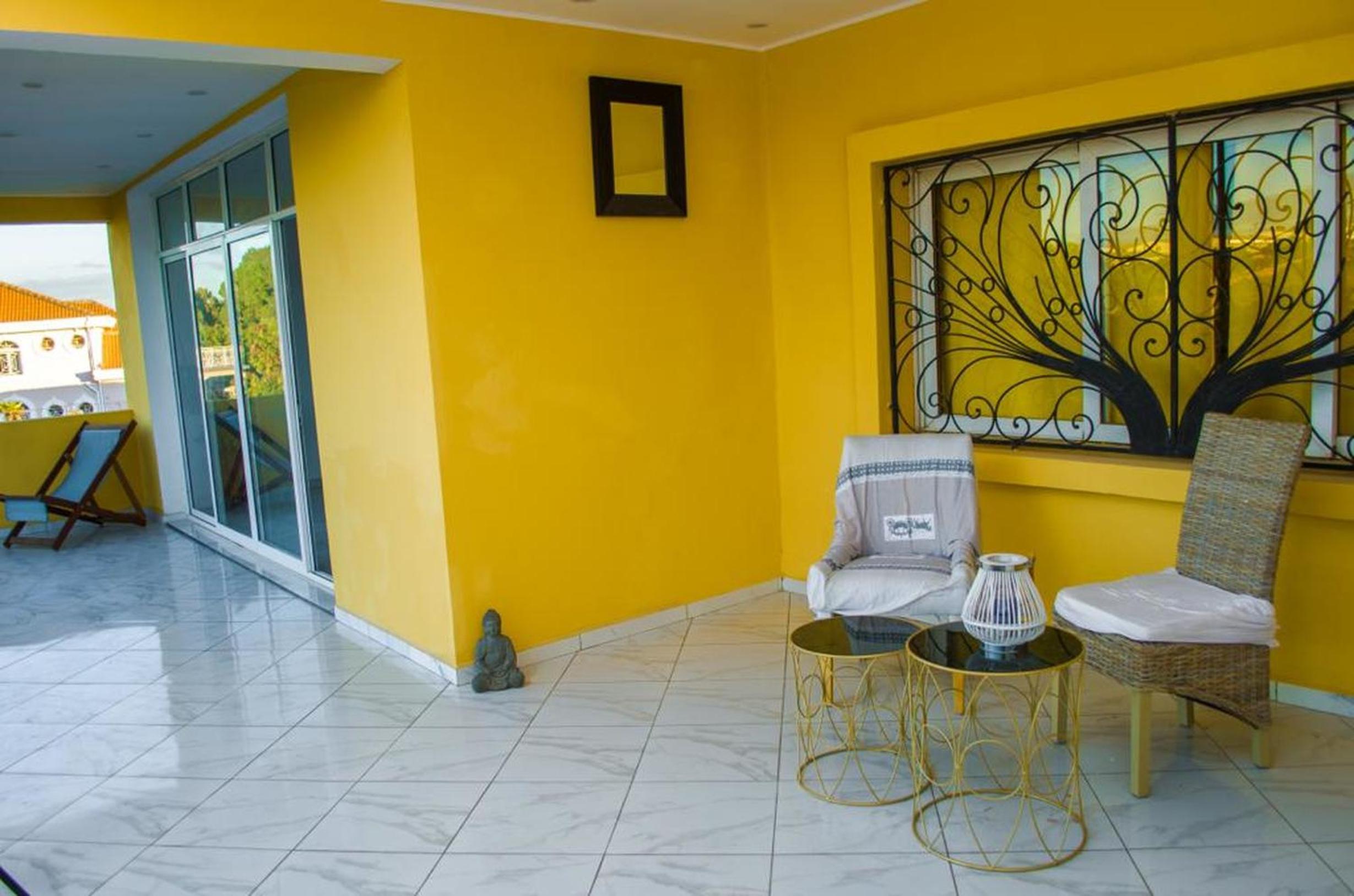 Room in Villa - Comfortable and welcoming Suite with terrace overlooking the lake