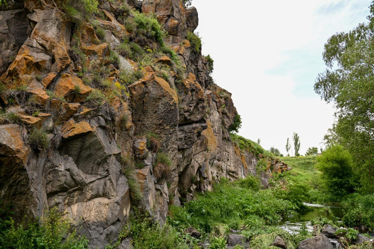 River Home