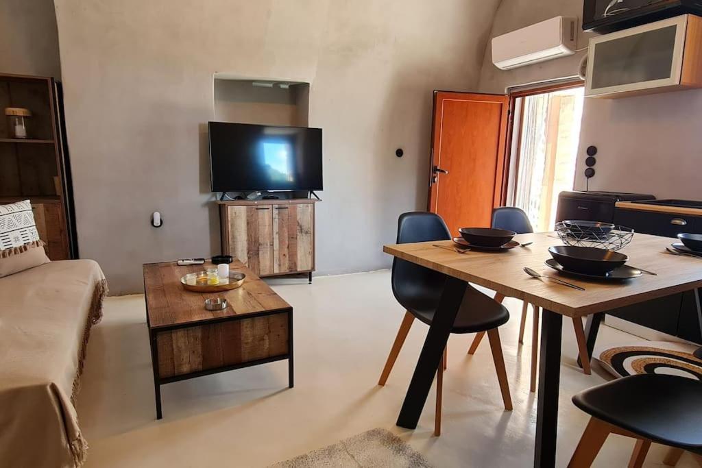 Mani Tu 1- Exclusive Sea View & Tranquility