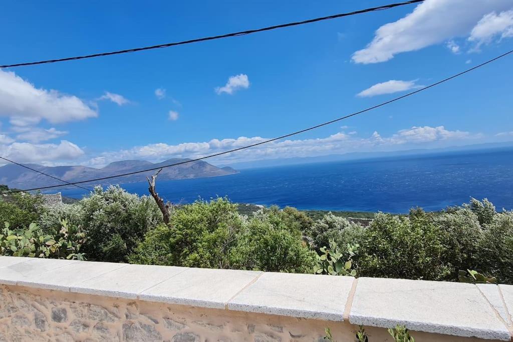 Mani Tu 1- Exclusive Sea View & Tranquility