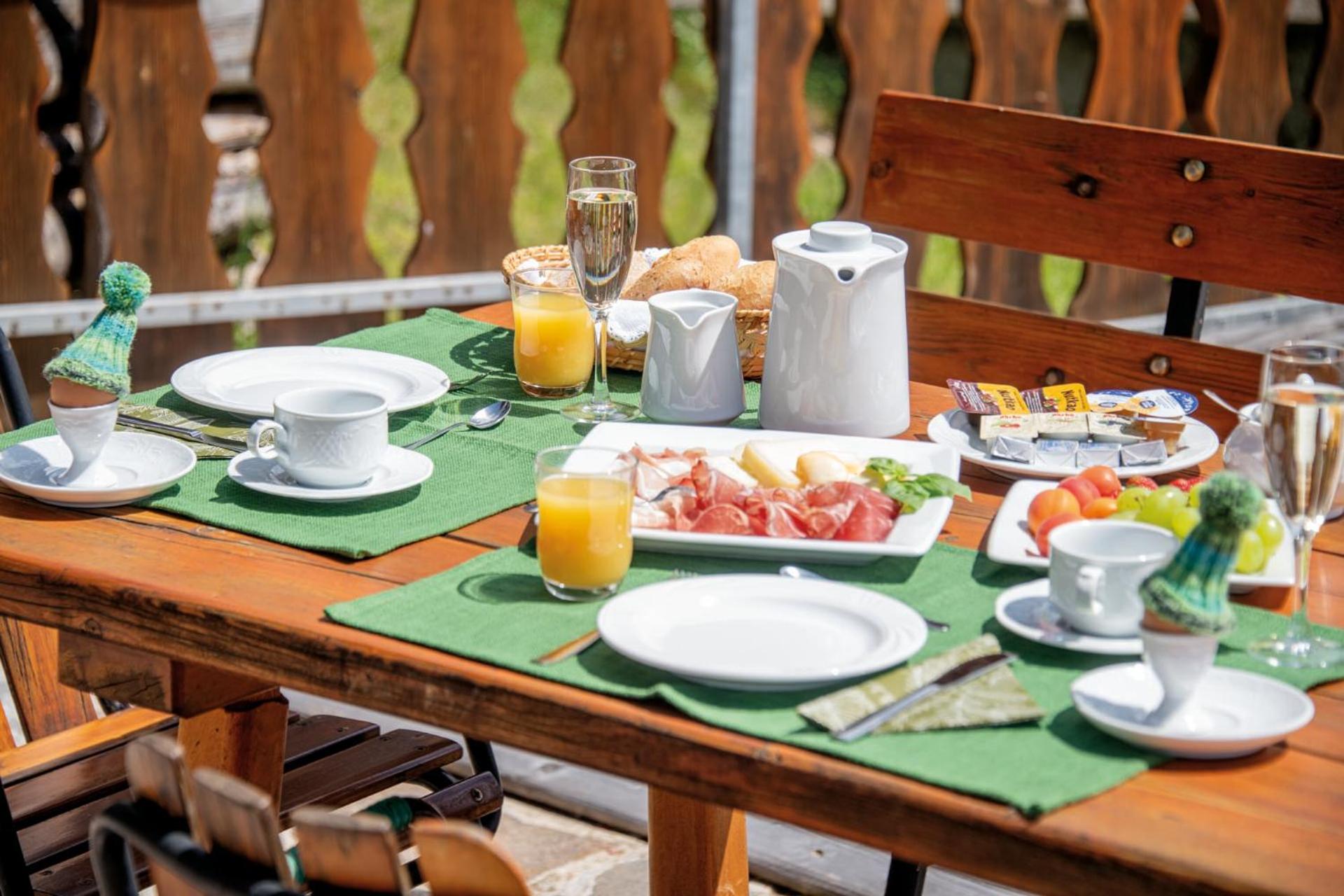 MOUNTAIN RESIDENCE ALPENHOF - company Hotel Alpenhof KG sas der Gasser Renate