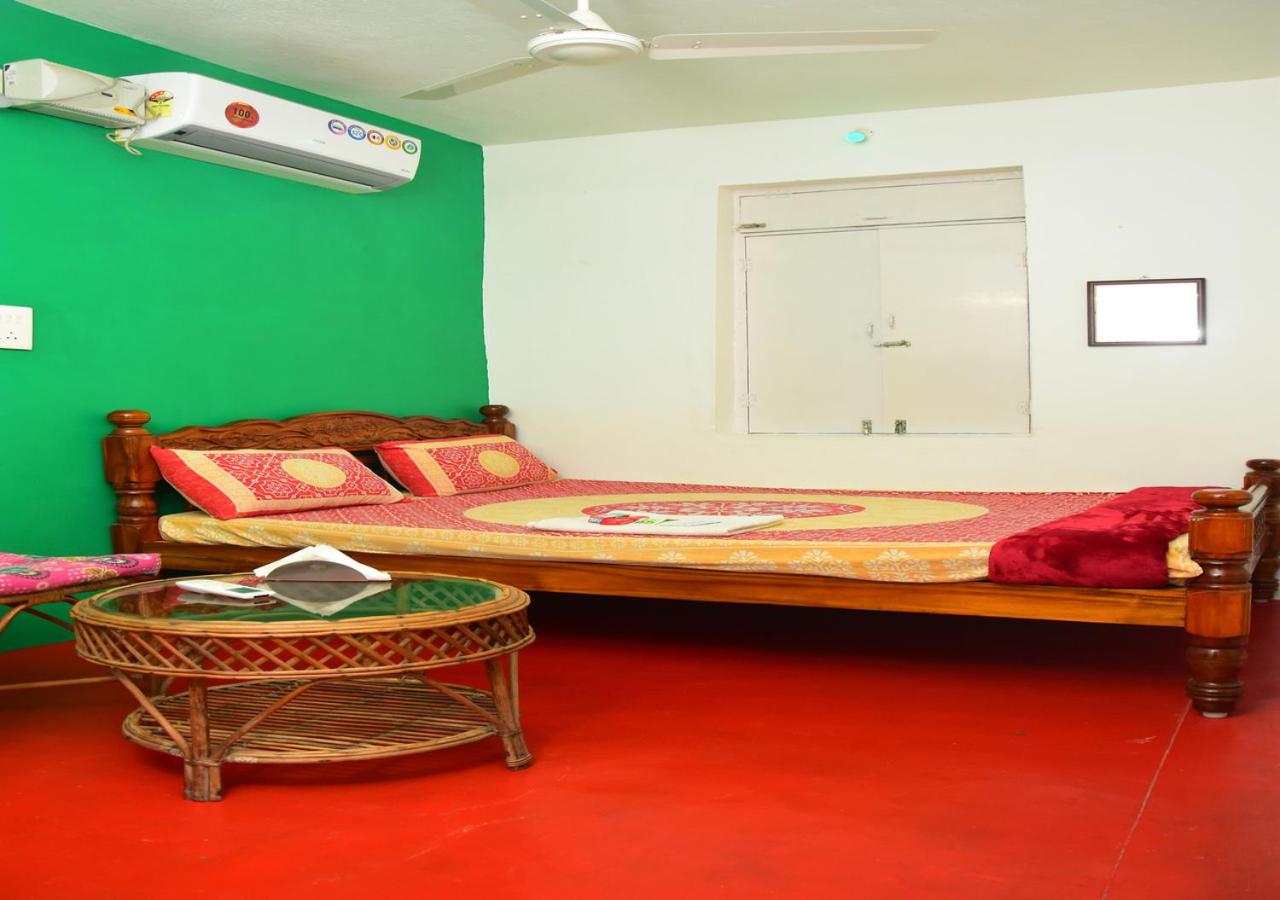 Paradise Yellow Beach House