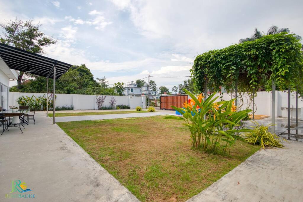 Skudai Bungalow 10Pax · KTV/Mahjong/MiniPlayground photo 2