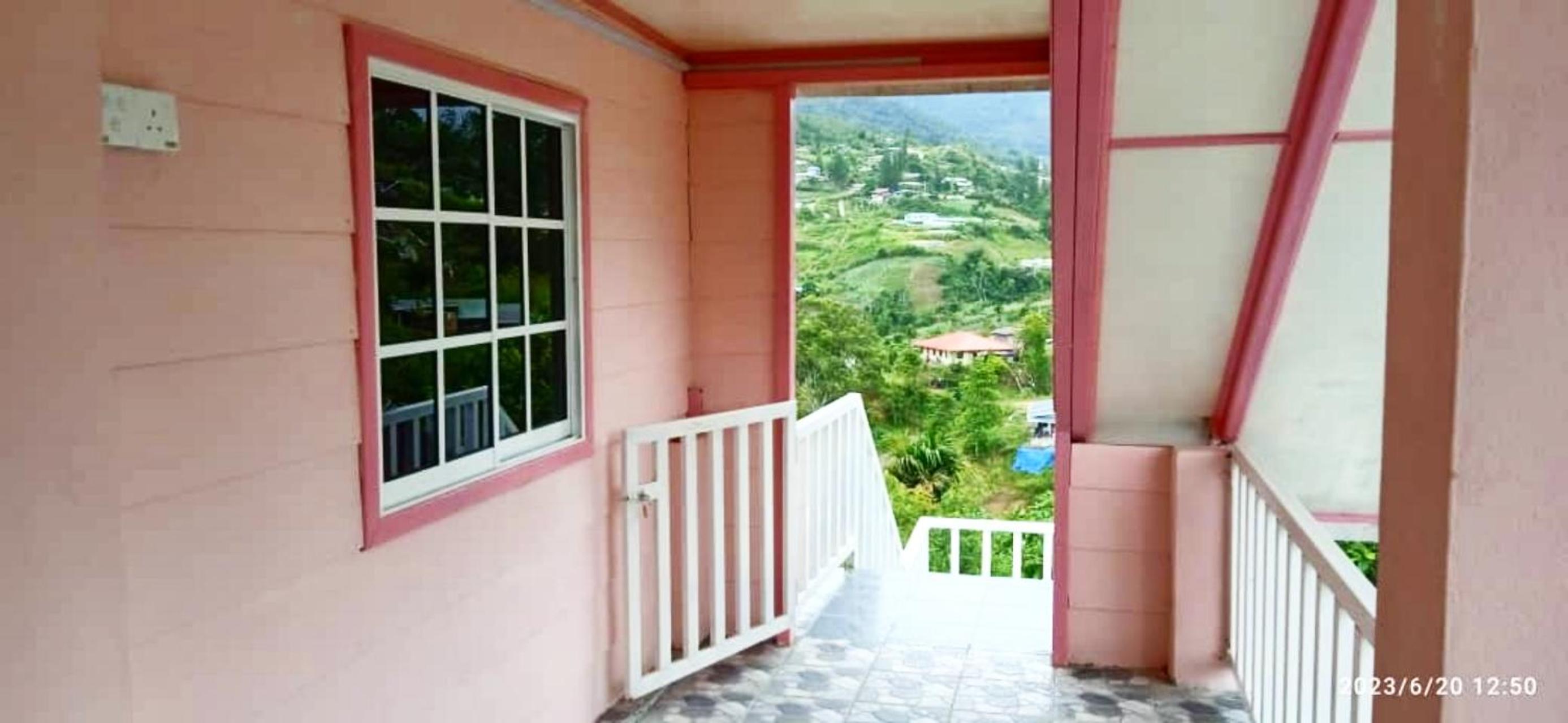 Dongorit Cabin Deluxe Room view 2