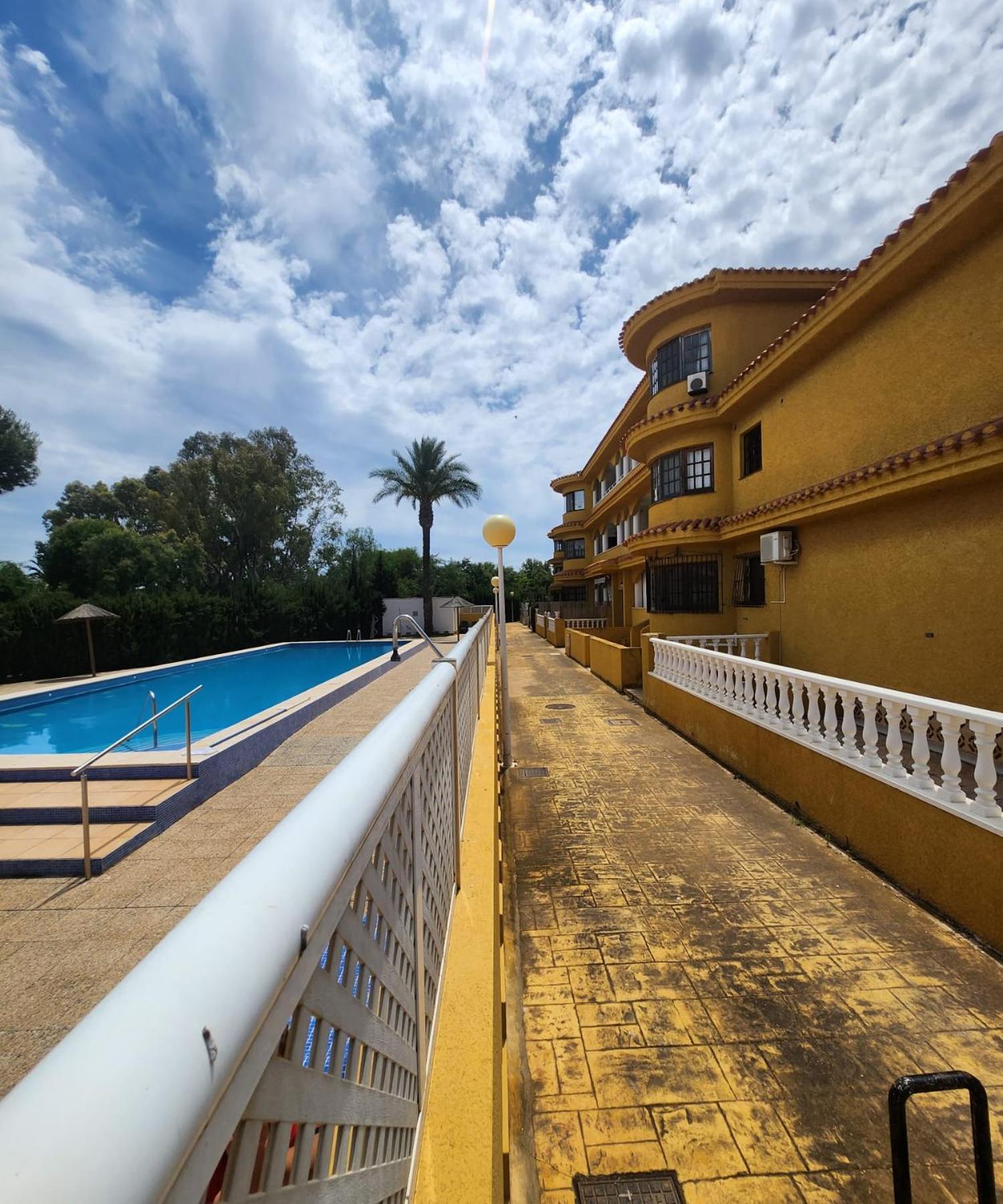 VILLA ARTEP Lujoso apartamento con piscina comunitaria