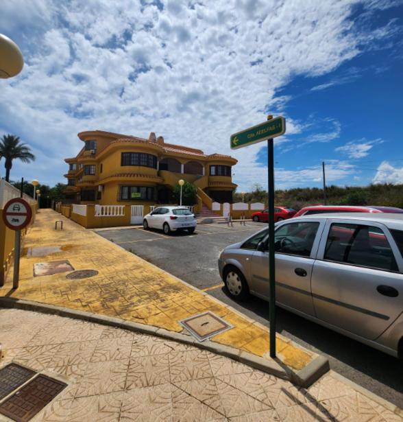 VILLA ARTEP Lujoso apartamento con piscina comunitaria