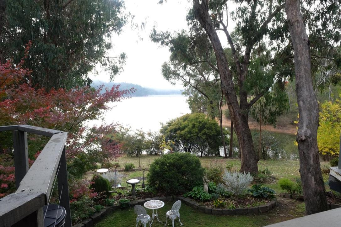 Paradise Retreat Lakehouse