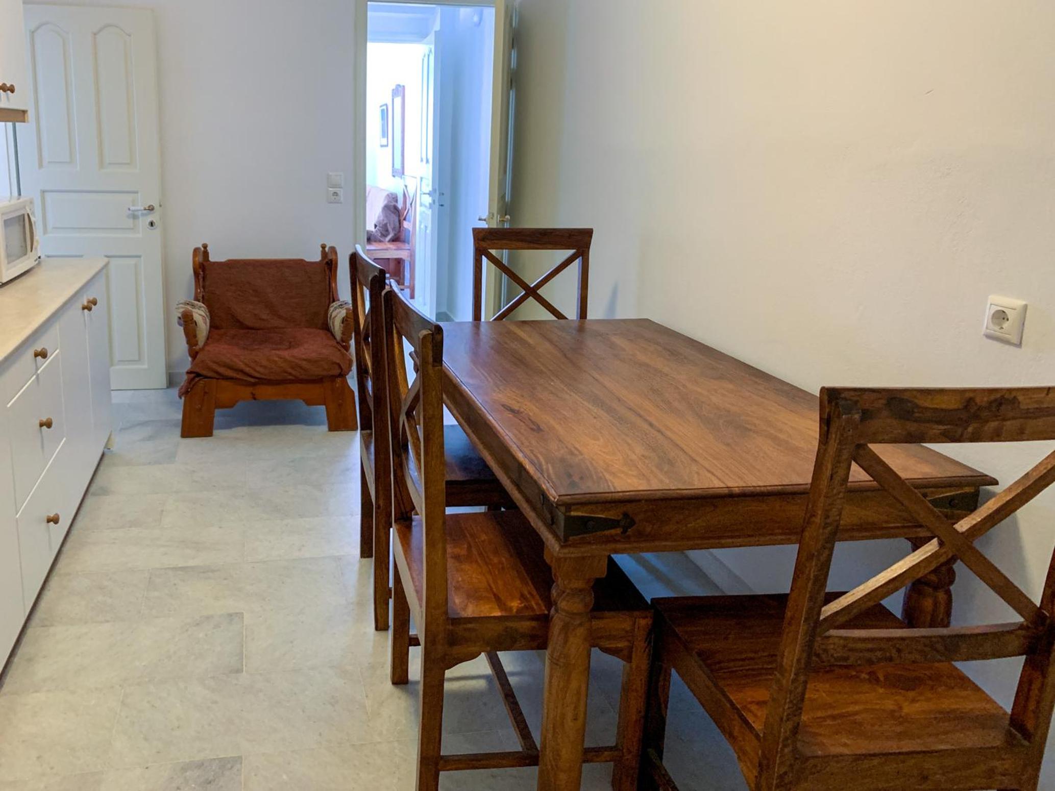 Naxos town ground floor apartment 10 min from port