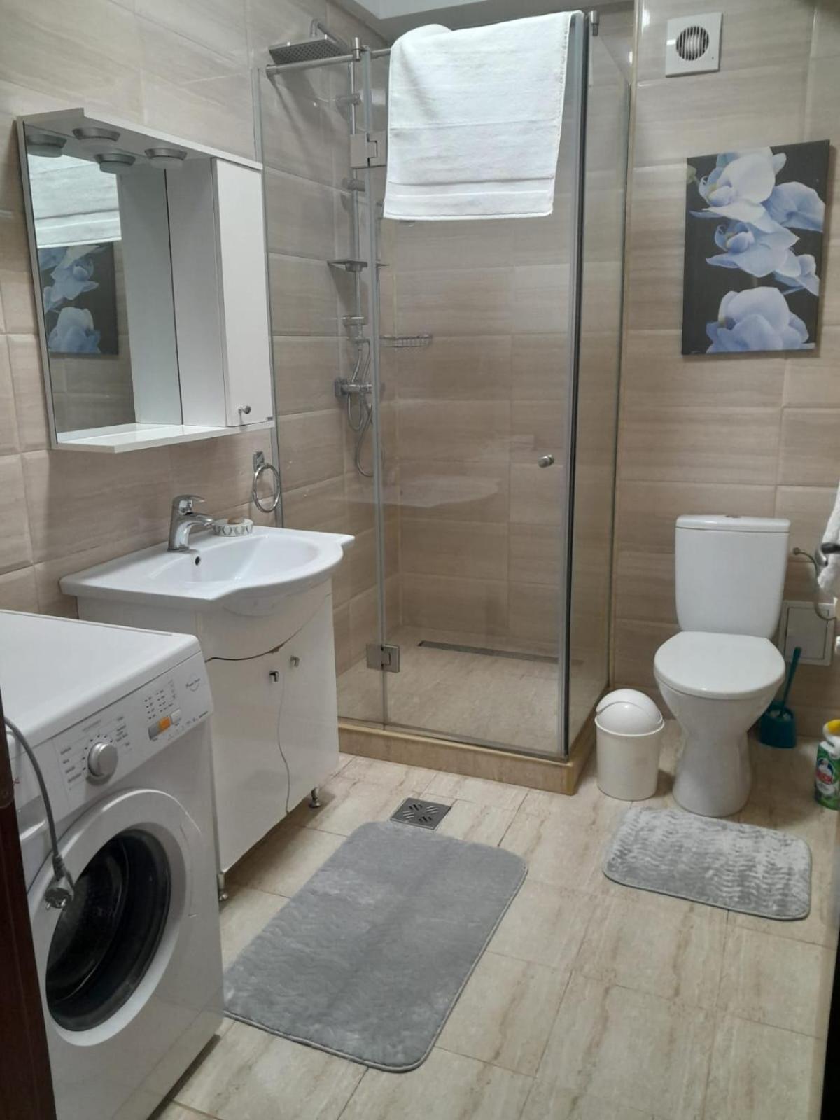 Belle Sea View Apartment Mamaia