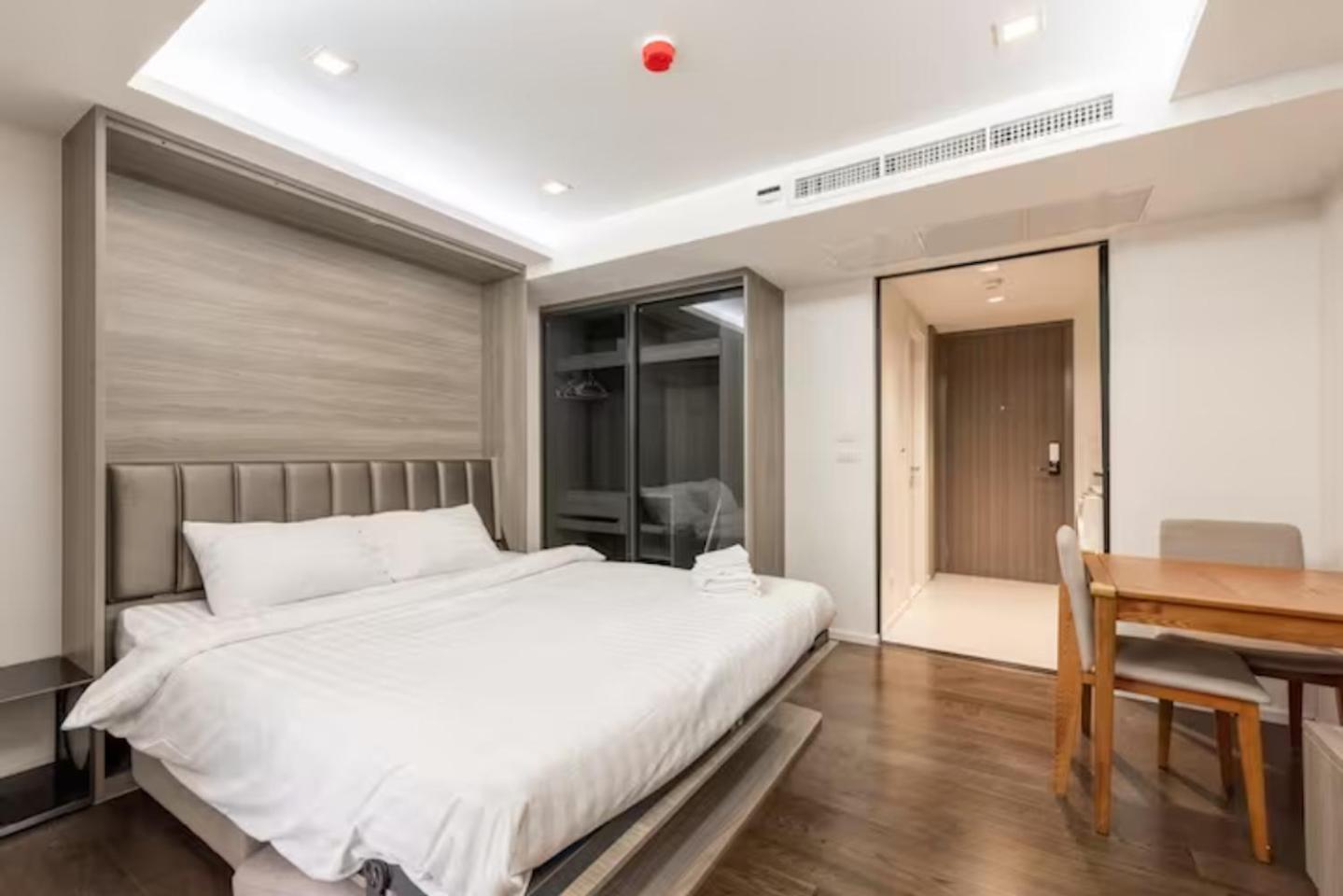 Circle Rein Sukhumvit 12 #1BR#Pool&Gym#Near Terminal 21#Max2